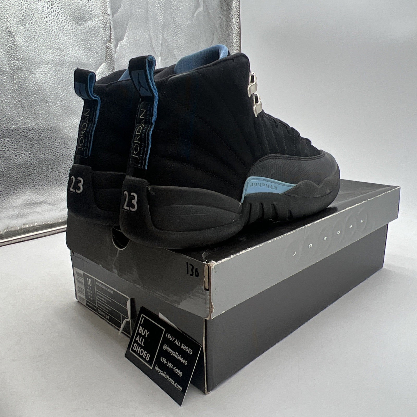 Size 10 - Air Jordan 12 Retro 2009 Nubuck (130690-018)