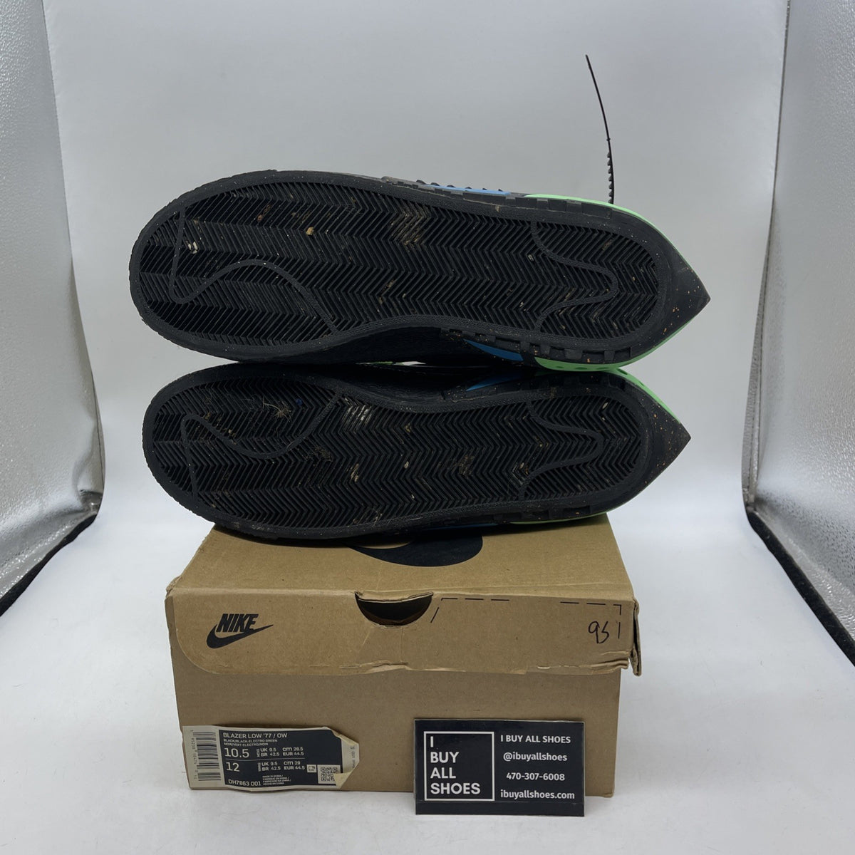 Size 10.5 - Off-White x Nike Blazer Low Black (DH7863-001)