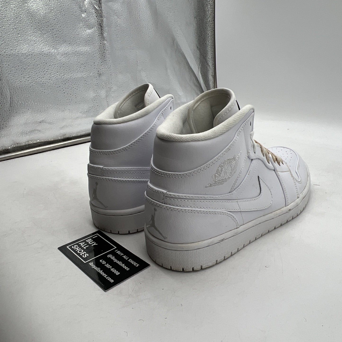 Size 9.5 - Air Jordan 1 2018 Mid Triple White (555724-100)