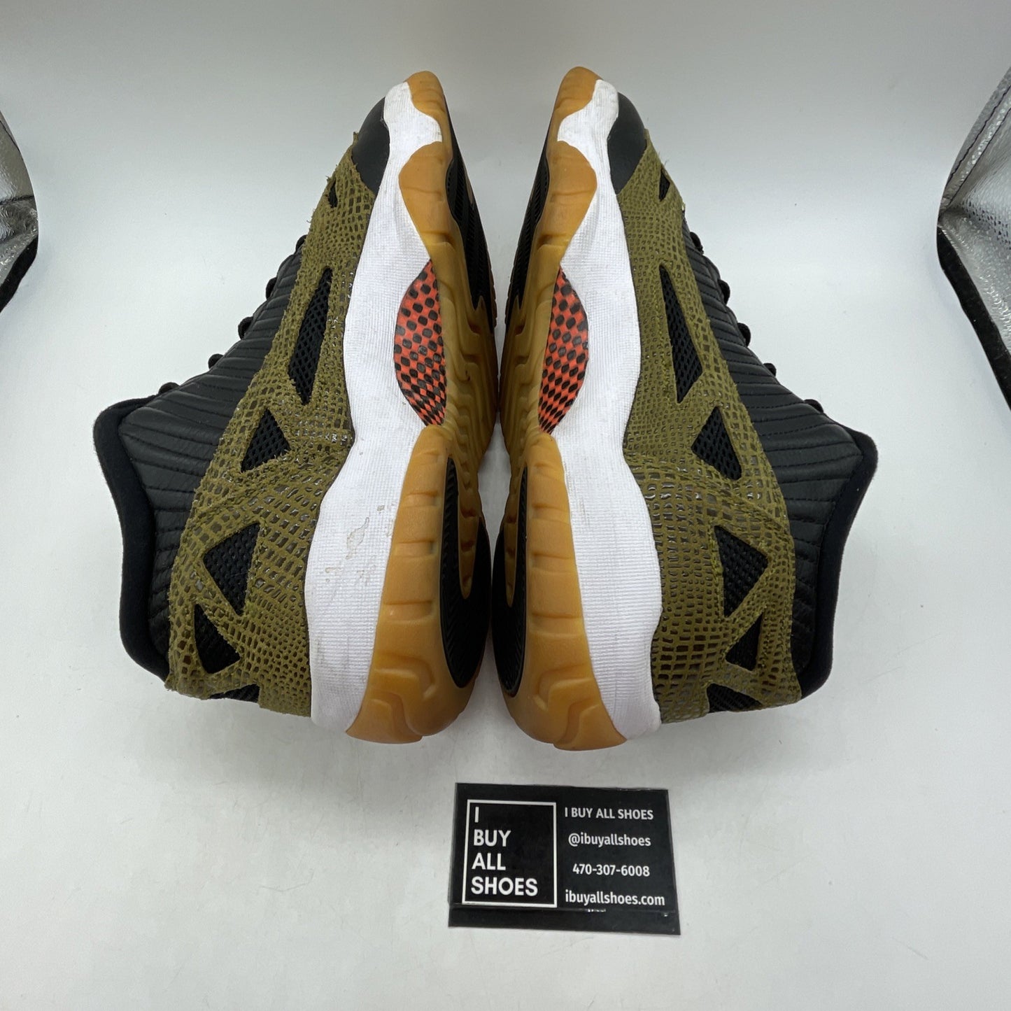 Size 14 - Air Jordan 11 IE Low Croc (306008-013)