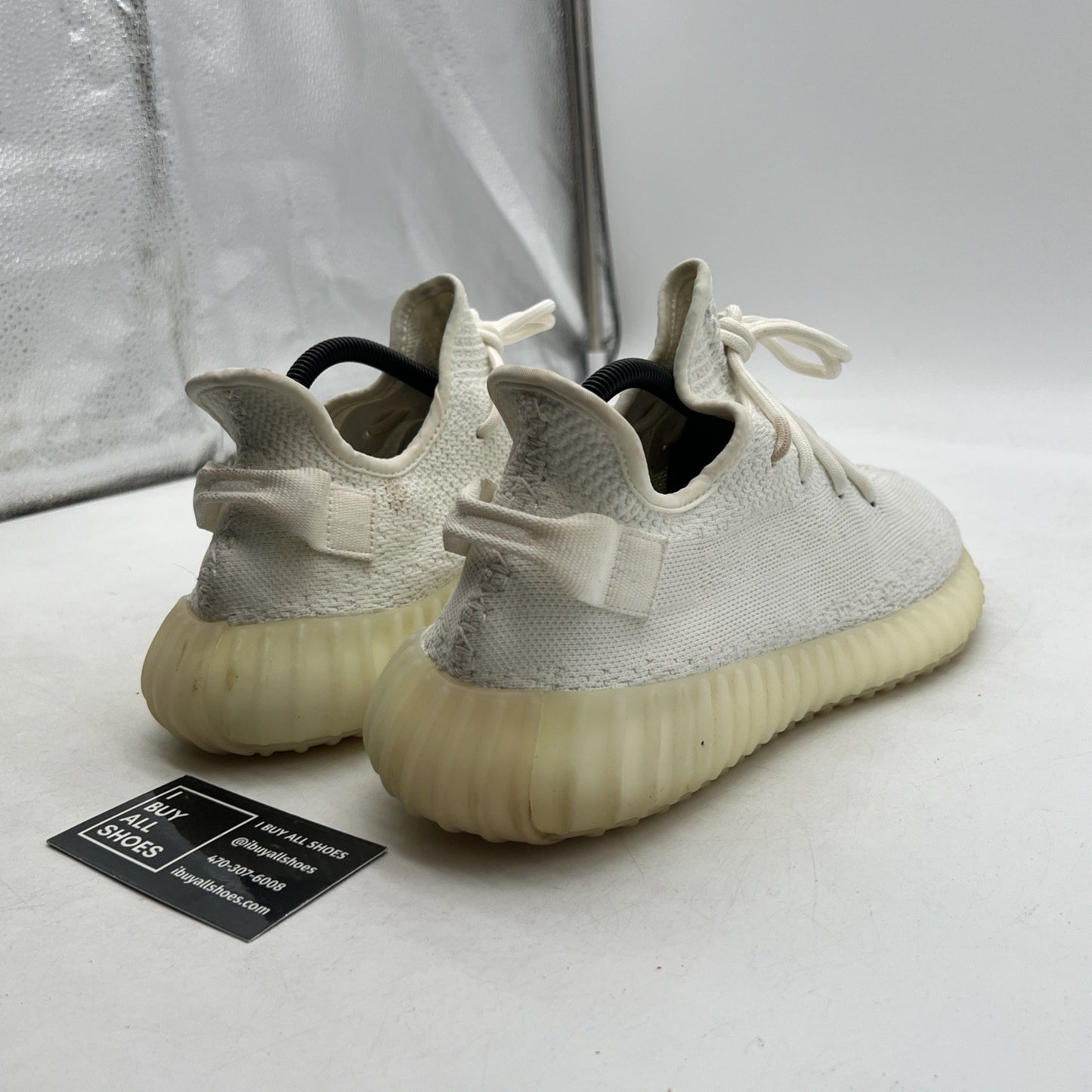 Size 9.5 - adidas Yeezy Boost 350 V2 Low Cream White / Triple White (CP9366)