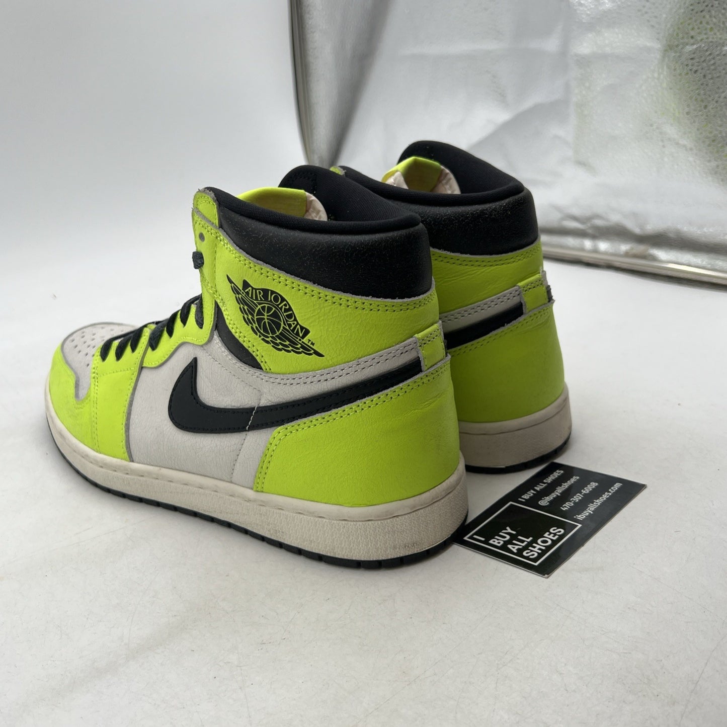 Size 10.5 - Air Jordan 1 Retro High OG Visionaire (555088-702)