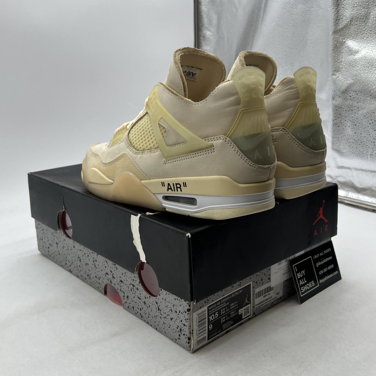 Size 10.5 - Air Jordan 4 SP x Off-White Mid Sail W (CV9388-100)