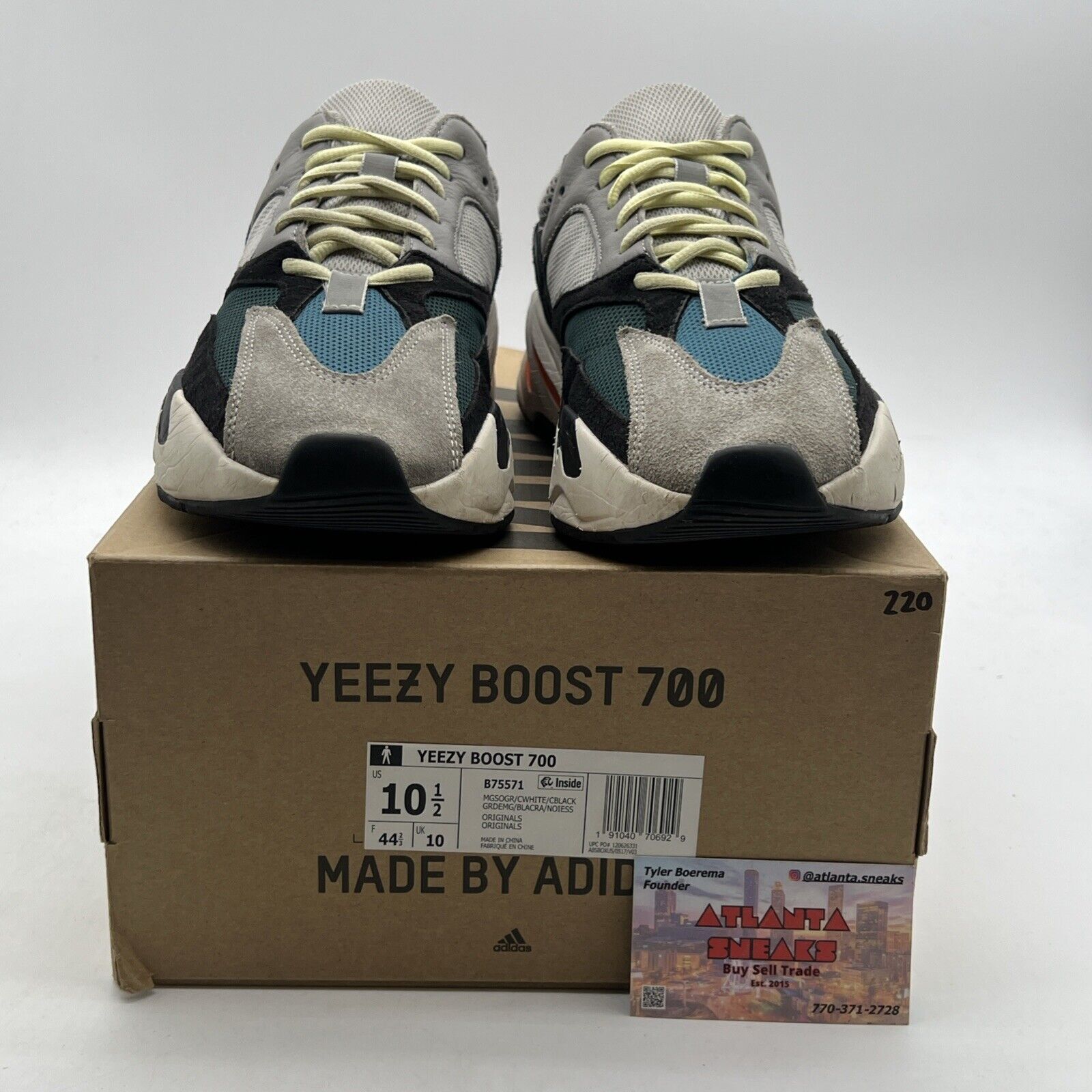 Size 10.5 - adidas Yeezy Boost 700 Low Wave Runner (B75571)