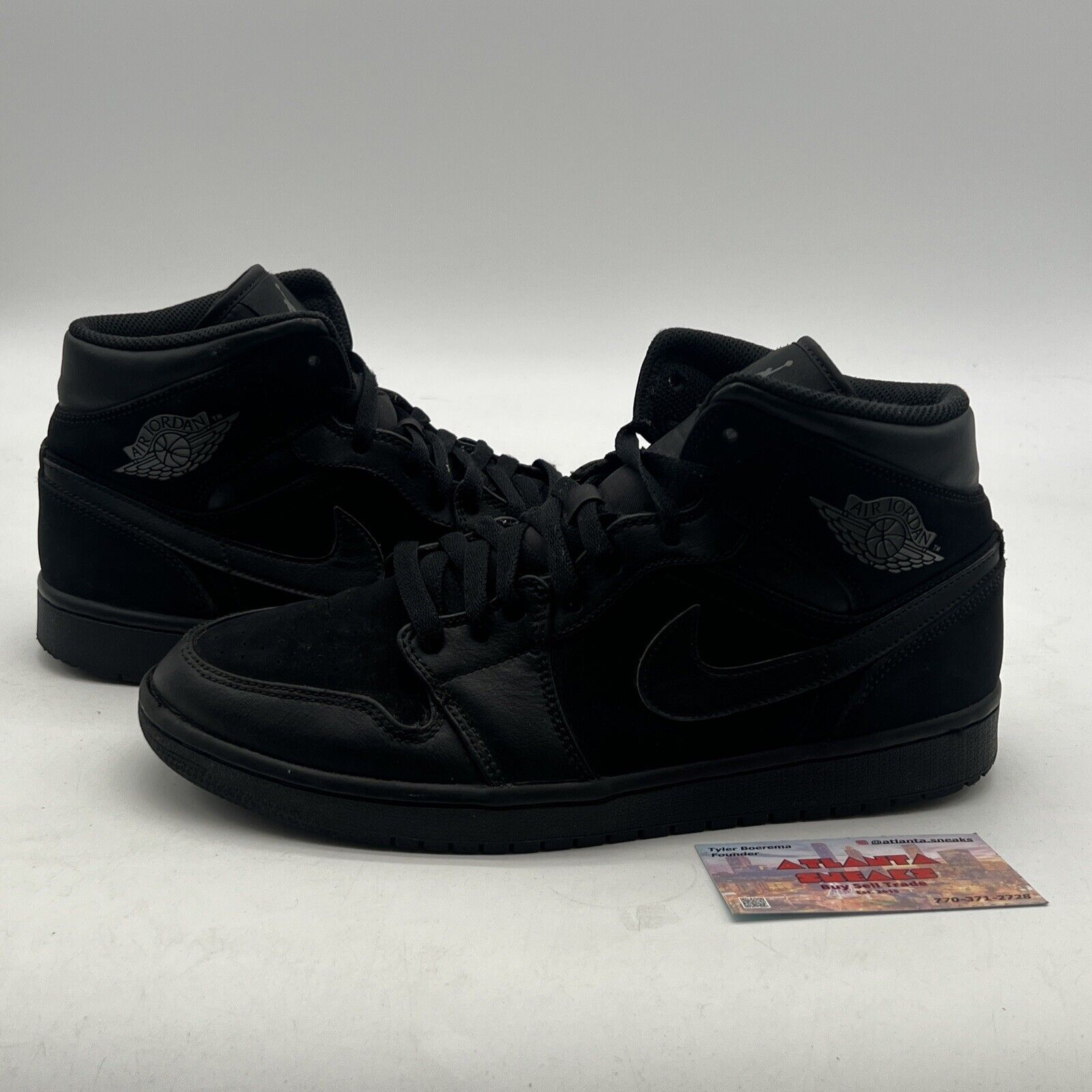 Size 9 - Air Jordan 1 Mid Black (554724-050)