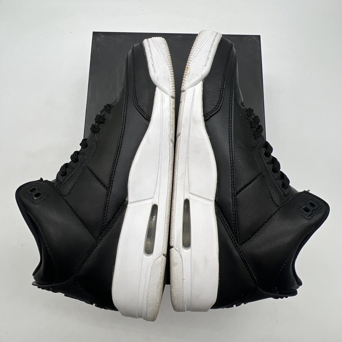Size 9.5 - Air Jordan 3 Retro Cyber Monday (136064-020)