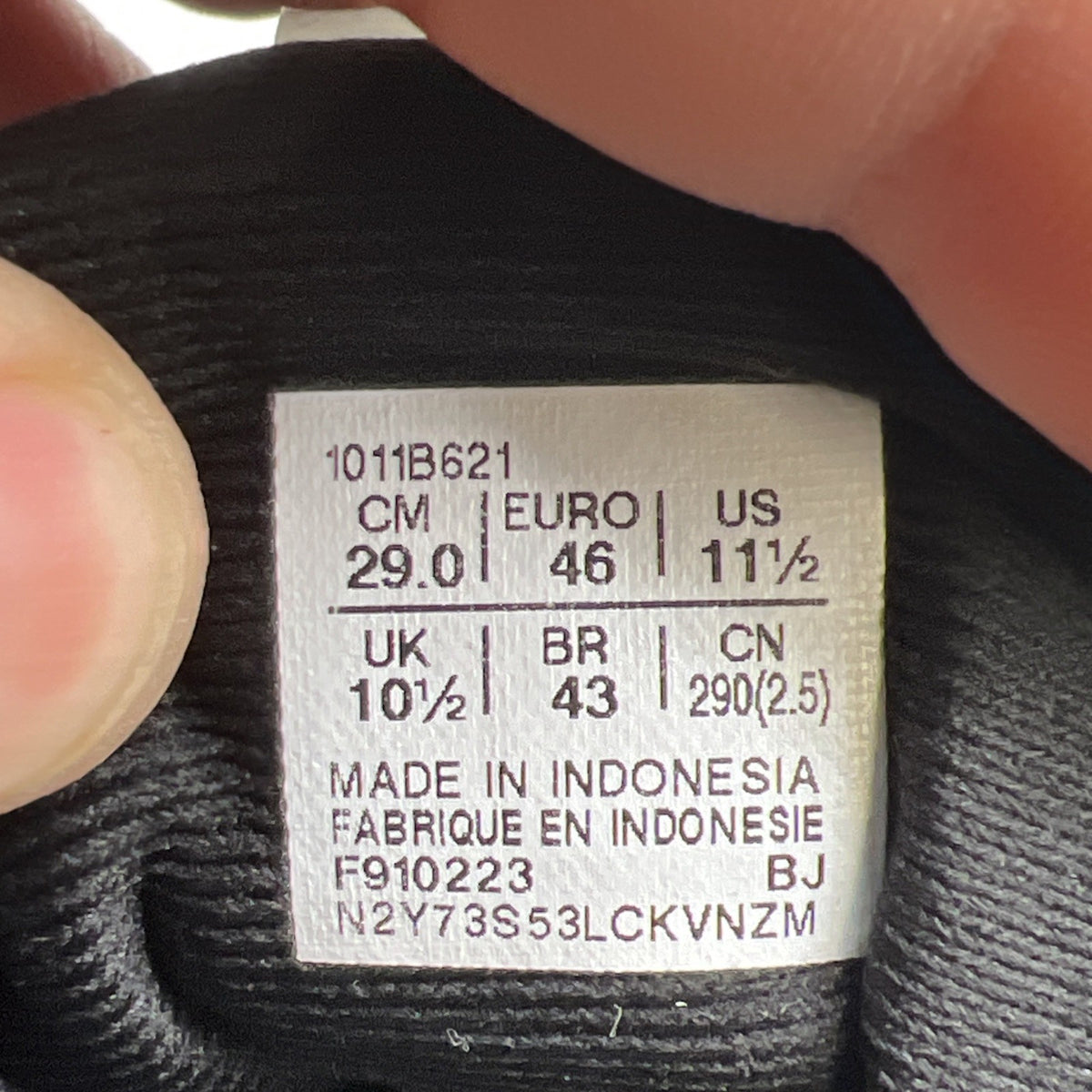Size 11.5 - Asics Gel Cumulus 25 Black Gunmetal (1011B621-003)