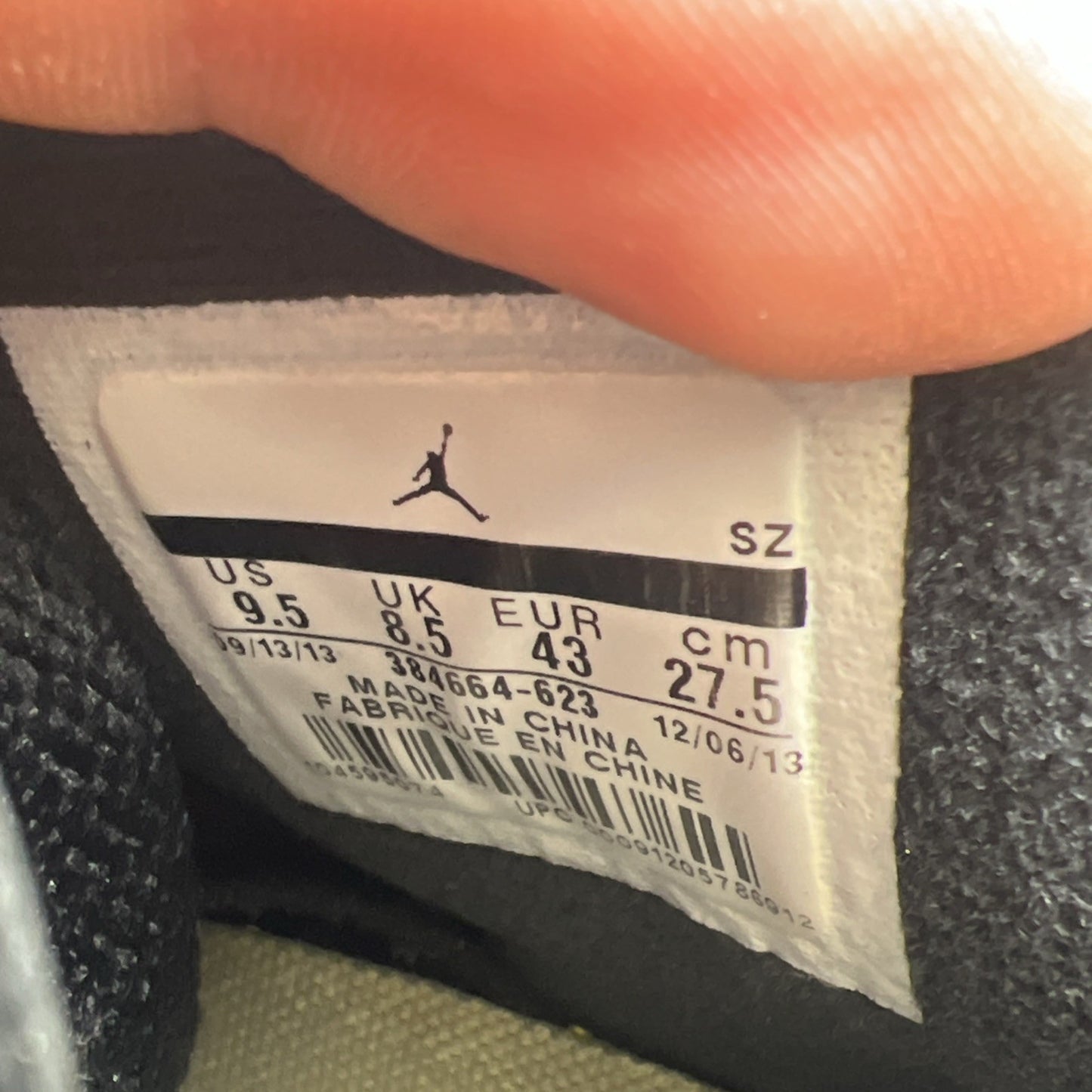 Size 9.5 - Air Jordan 6 Retro Infrared 23 (384664-623)