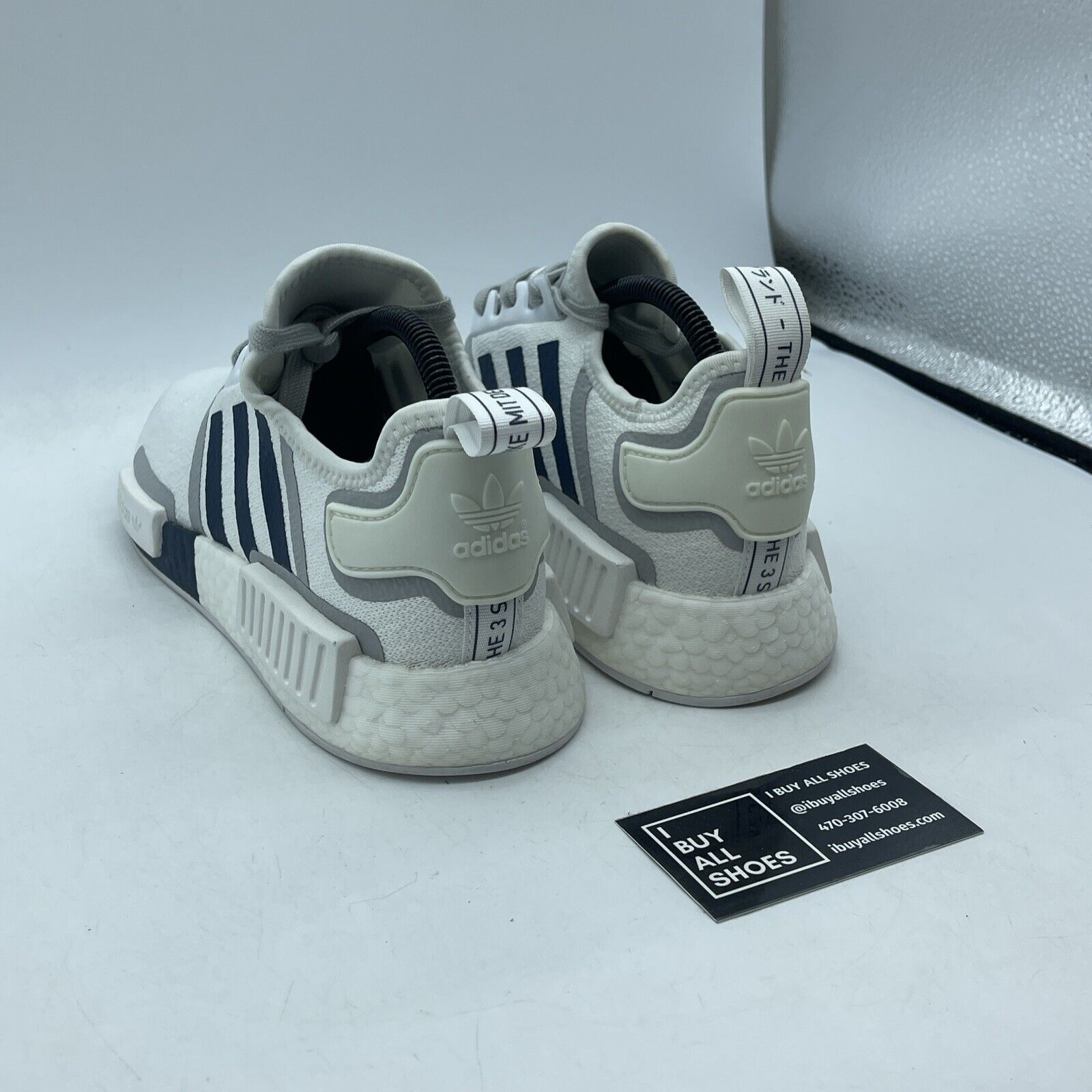 Size 7.5 - adidas NMD_R1 White Crew Navy Blue Grey White Suede (G55576)