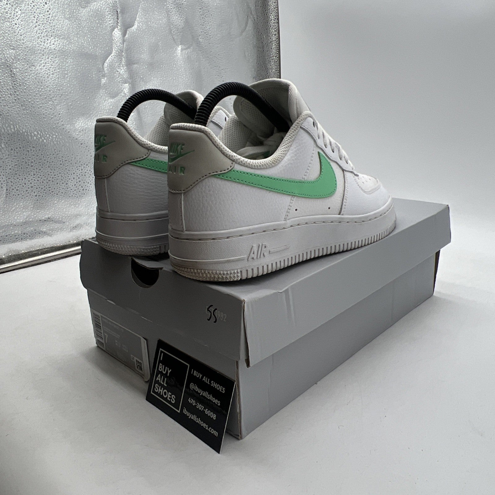 Size 7 - Nike Air Force 1 '07 White Green Glow W (315115-164)