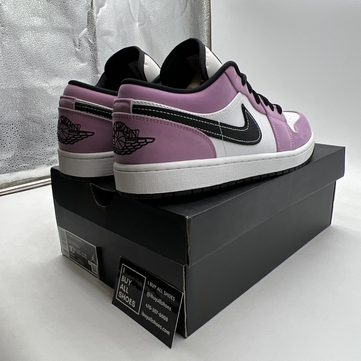 Size 10.5 - Air Jordan 1 SE Low Violet Shock (CK3022-503)