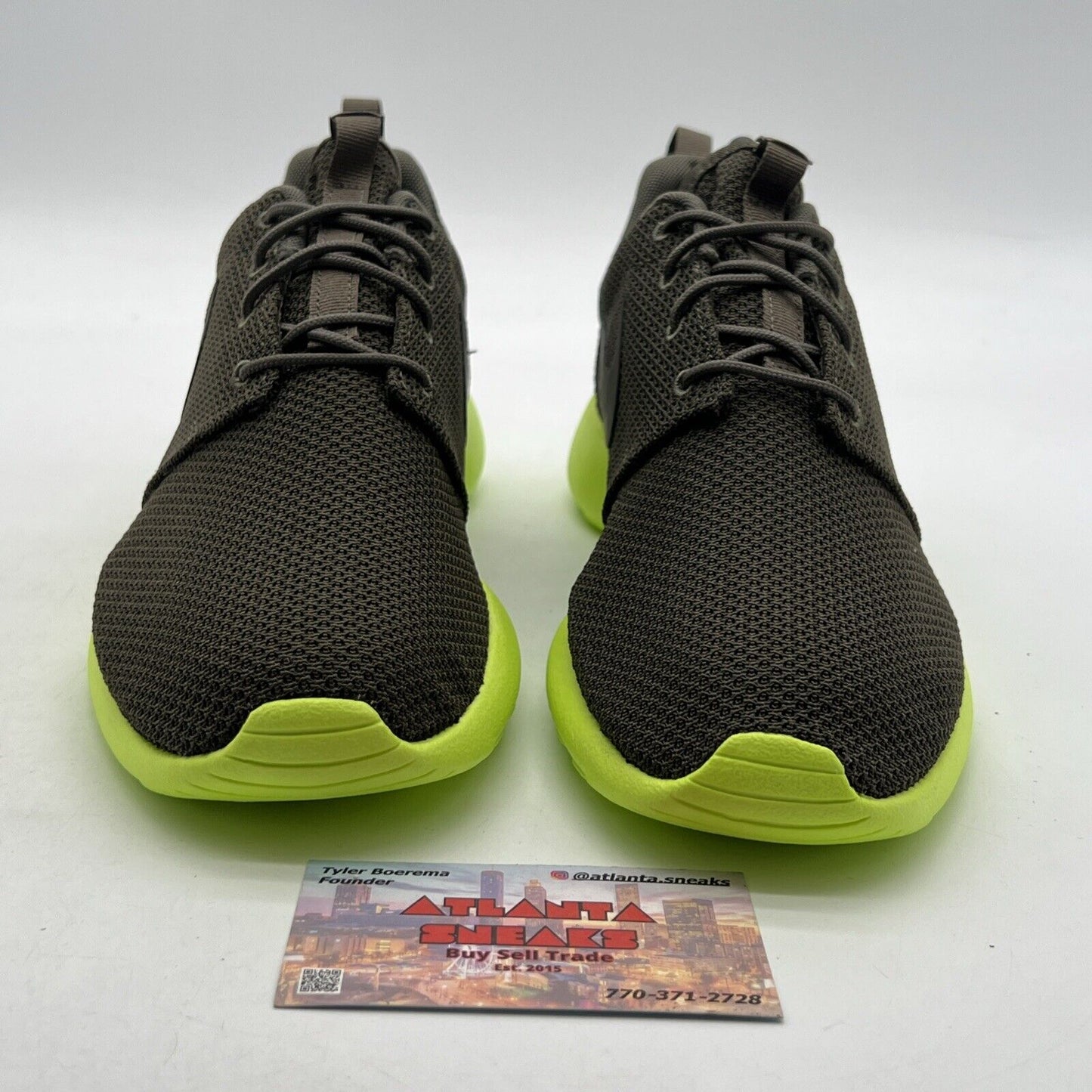 Size 9 - Nike Rosherun Tarp Green (511881-307)