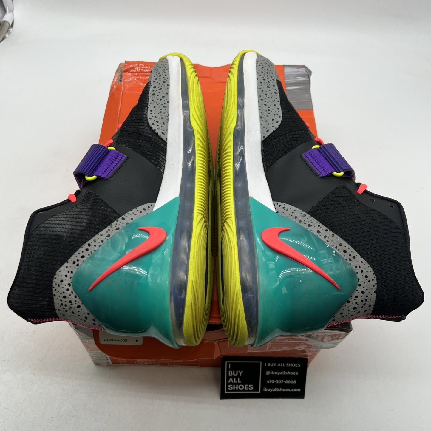 Size 11 - Nike Air Force Max Multi-Color (AR0974-005)