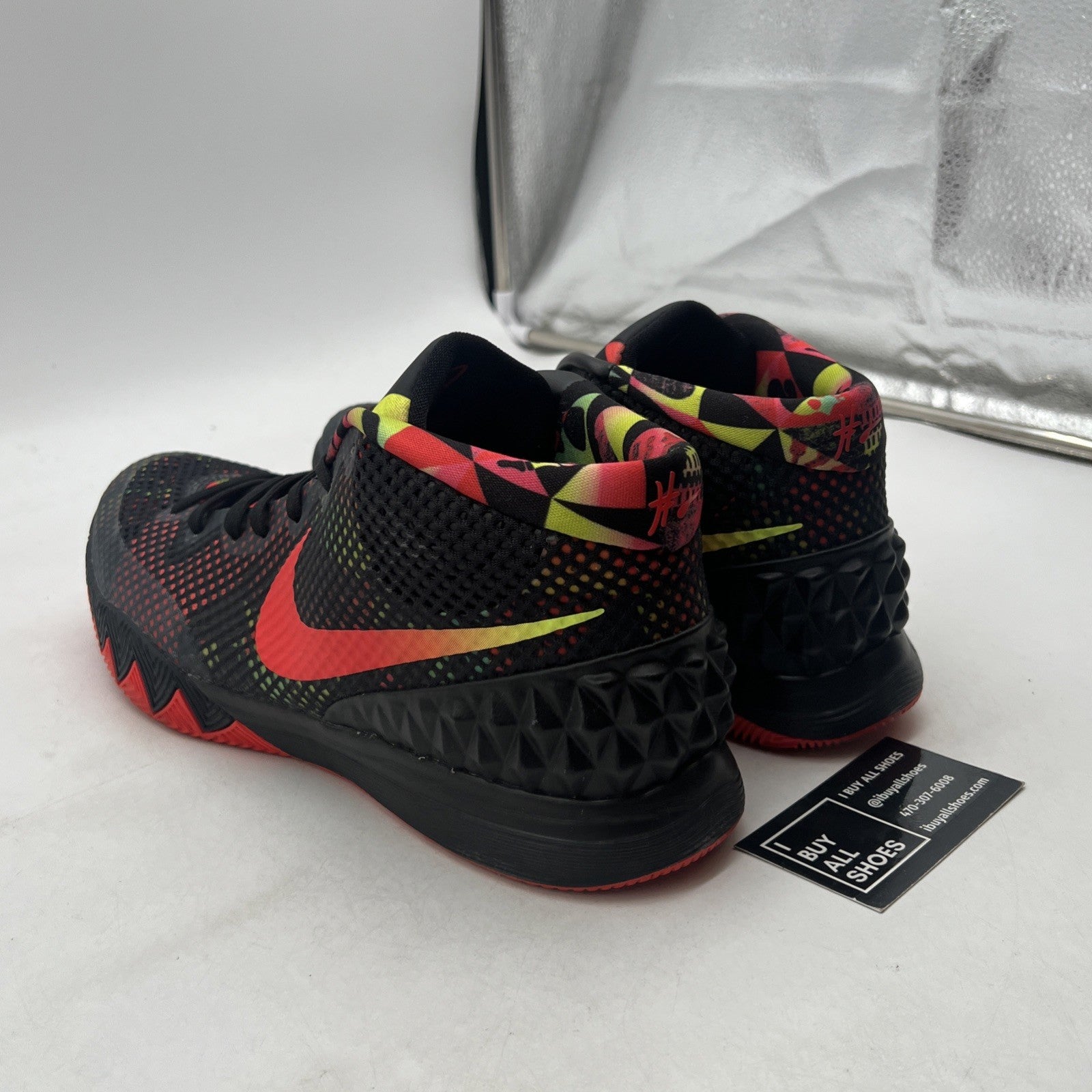 Size 13 - Nike Kyrie 1 Dream - (705277-016)