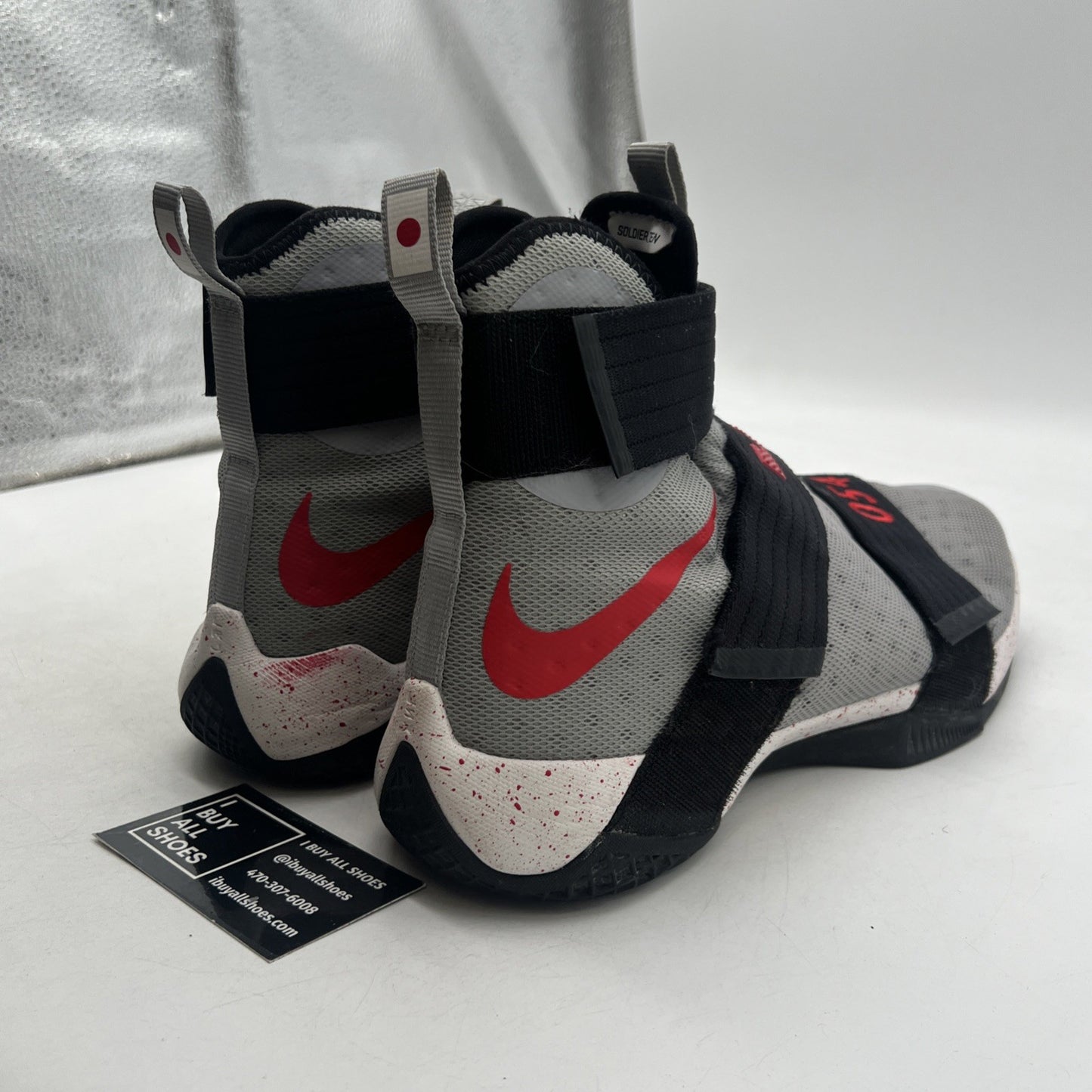 Size 10.5 - Nike Lebron Zoom Soldier 10 NIKE iD Thrive On Be You (885682-991)