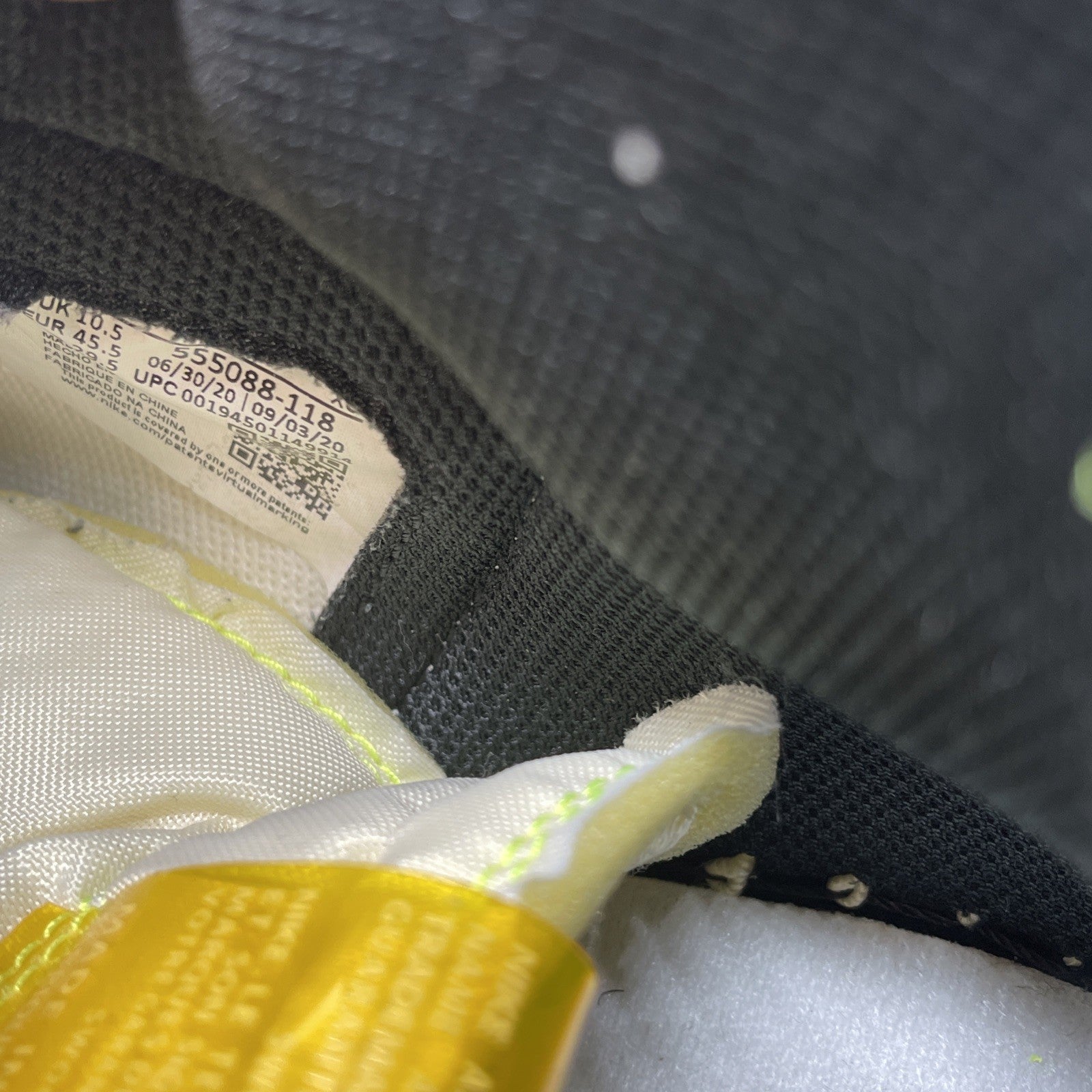 Size 11.5 - Jordan 1 Retro High OG Volt Black White Leather (555088-118)