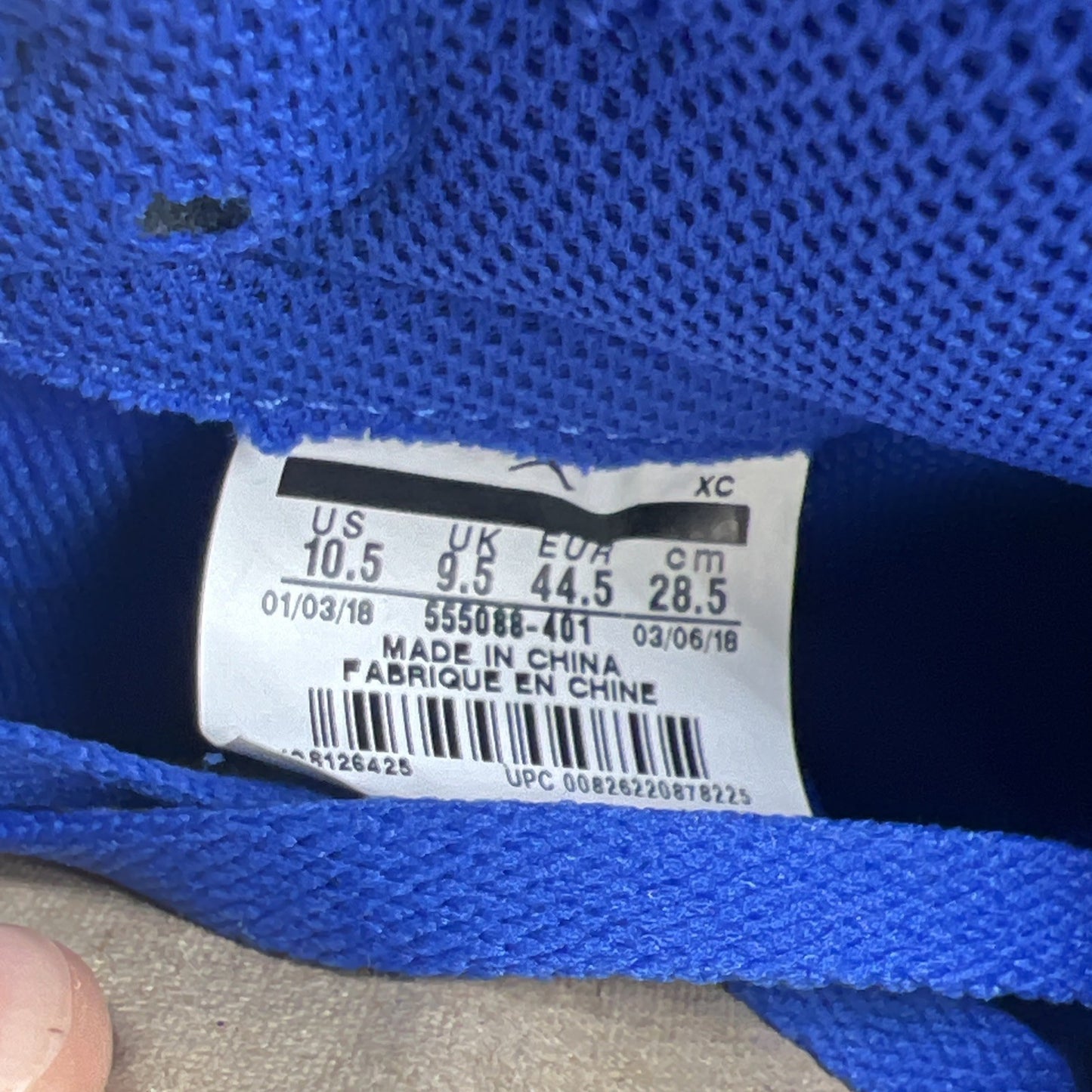 Size 10.5 - Air Jordan 1 Retro OG High Hyper Royal (555088-401)