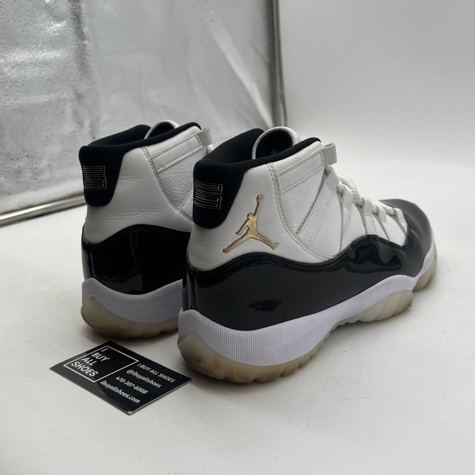 Size 9 - Air Jordan 11 Retro Mid Gratitude / Defining Moments (CT8012-170)