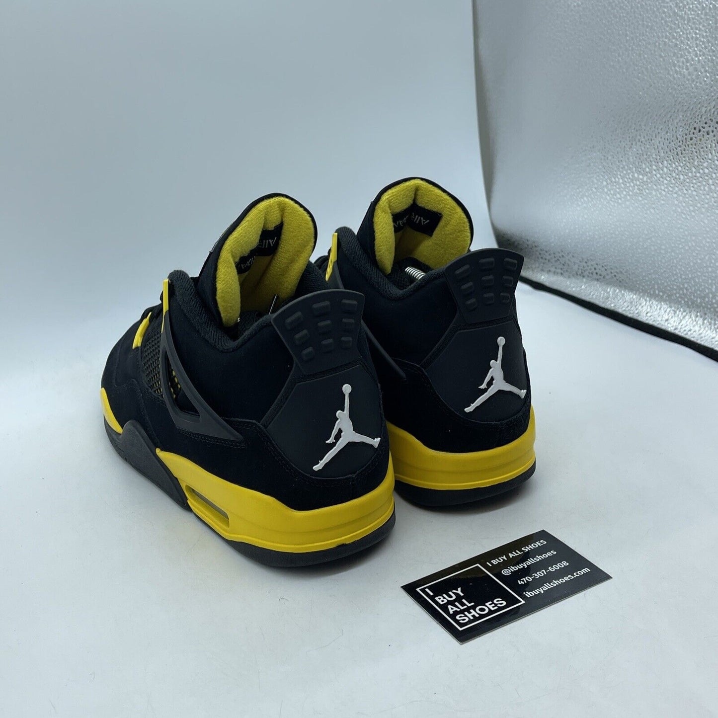 Size 10.5 - Jordan 4 Retro Mid Thunder Black Yellow White Suede (DH6927-017)
