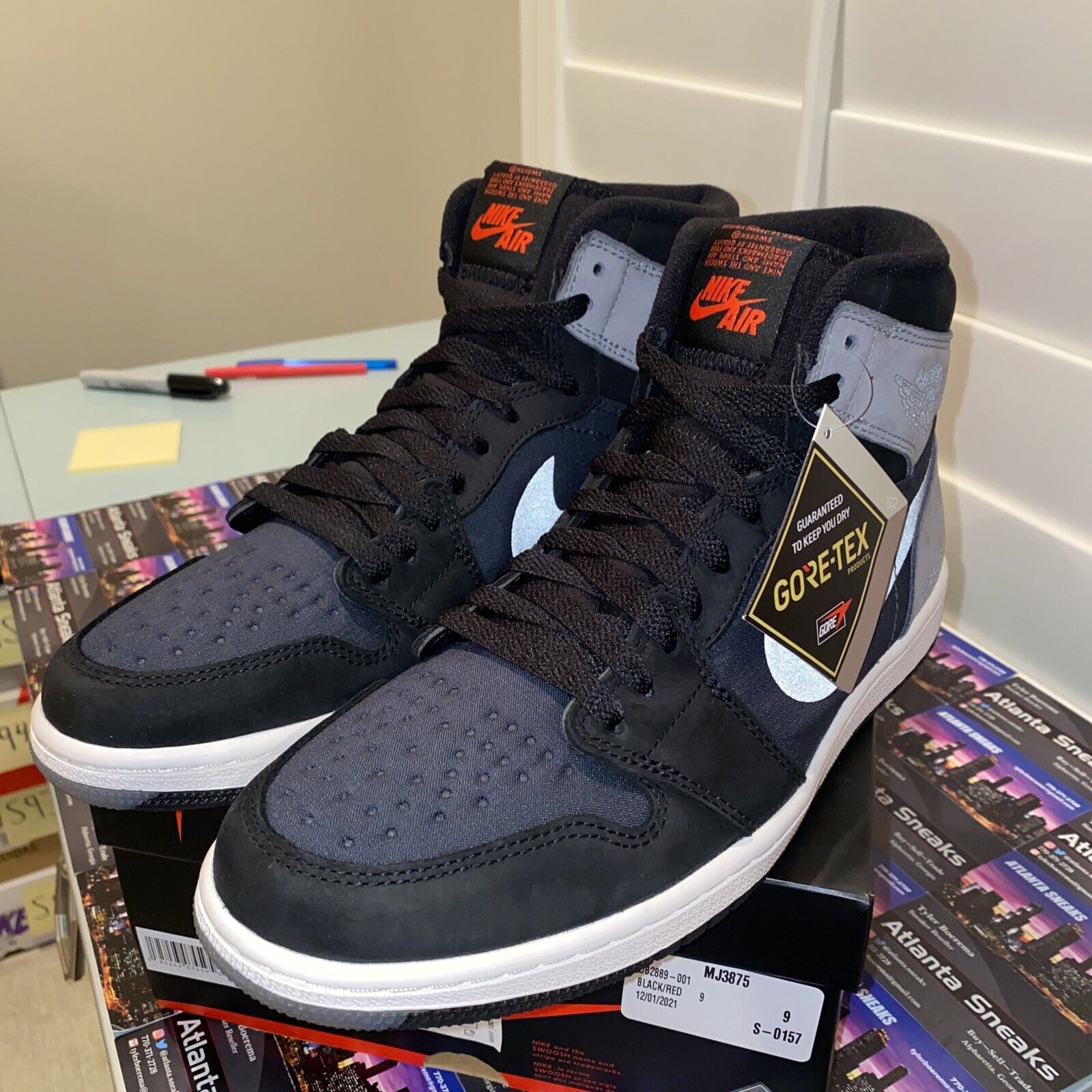 Size 9 - Jordan 1 High Black Particle Grey 2021 X Goretex