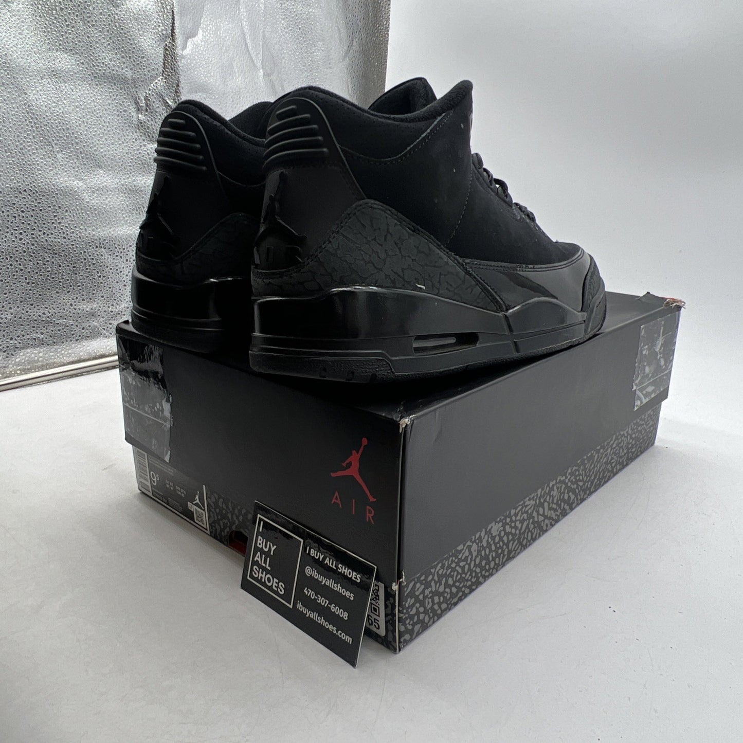 Size 9.5 - Air Jordan 3 Retro 2025 Black Cat (CT8532-001)