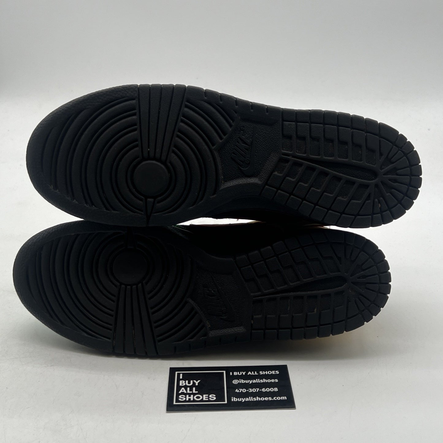 Size 9 - Nike Dunk Cl Low Journeys (304714-063)
