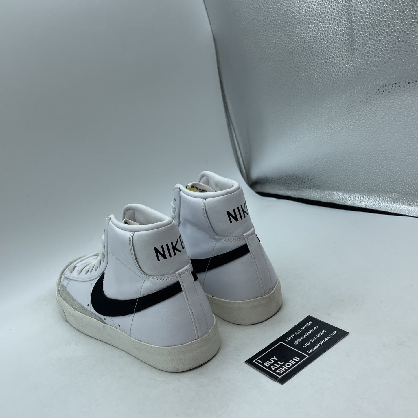 Size 10.5 - Nike Blazer Mid 77 Vintage White Black 2019 (BQ6806-100)