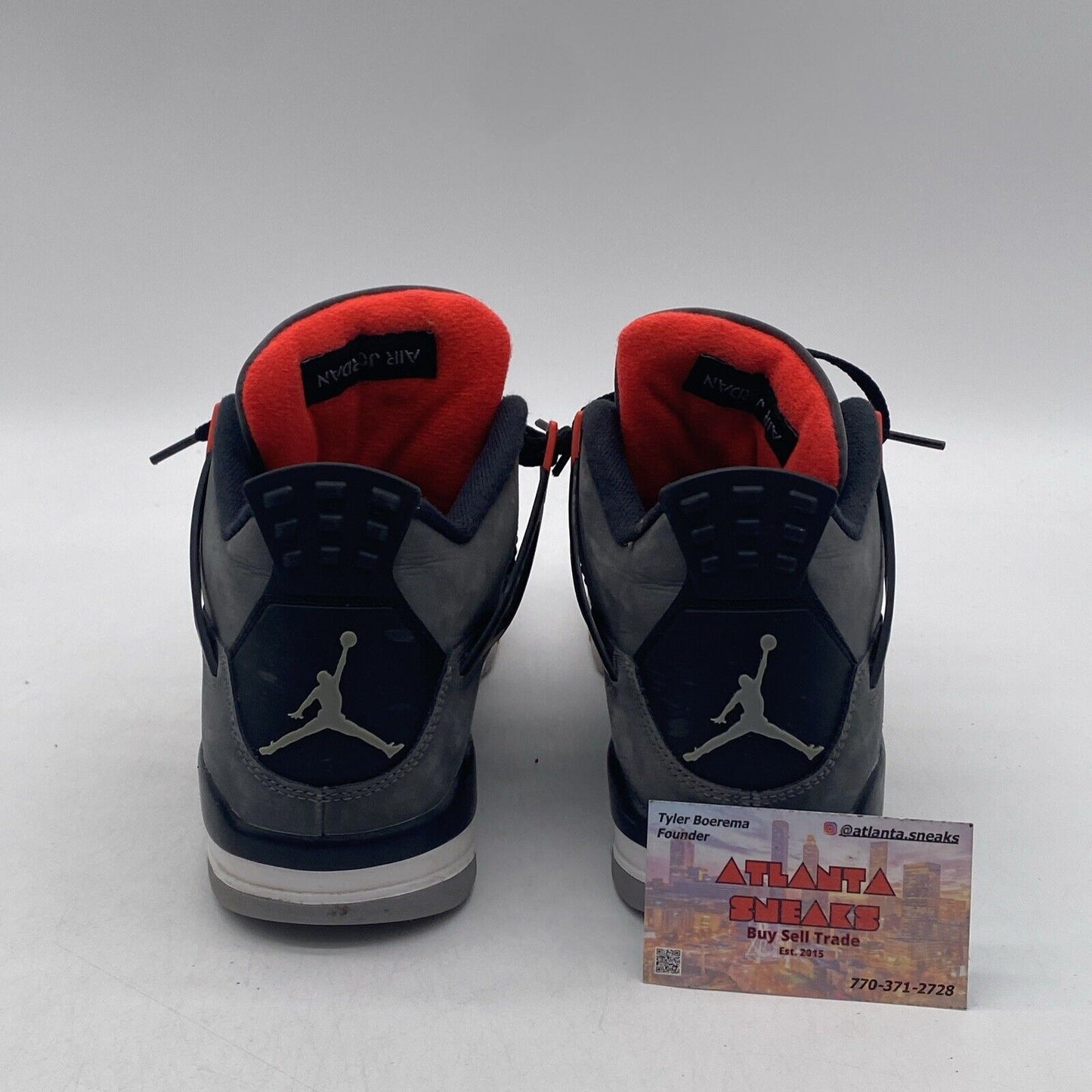 Size 9 - Jordan 4 Retro Mid Infrared