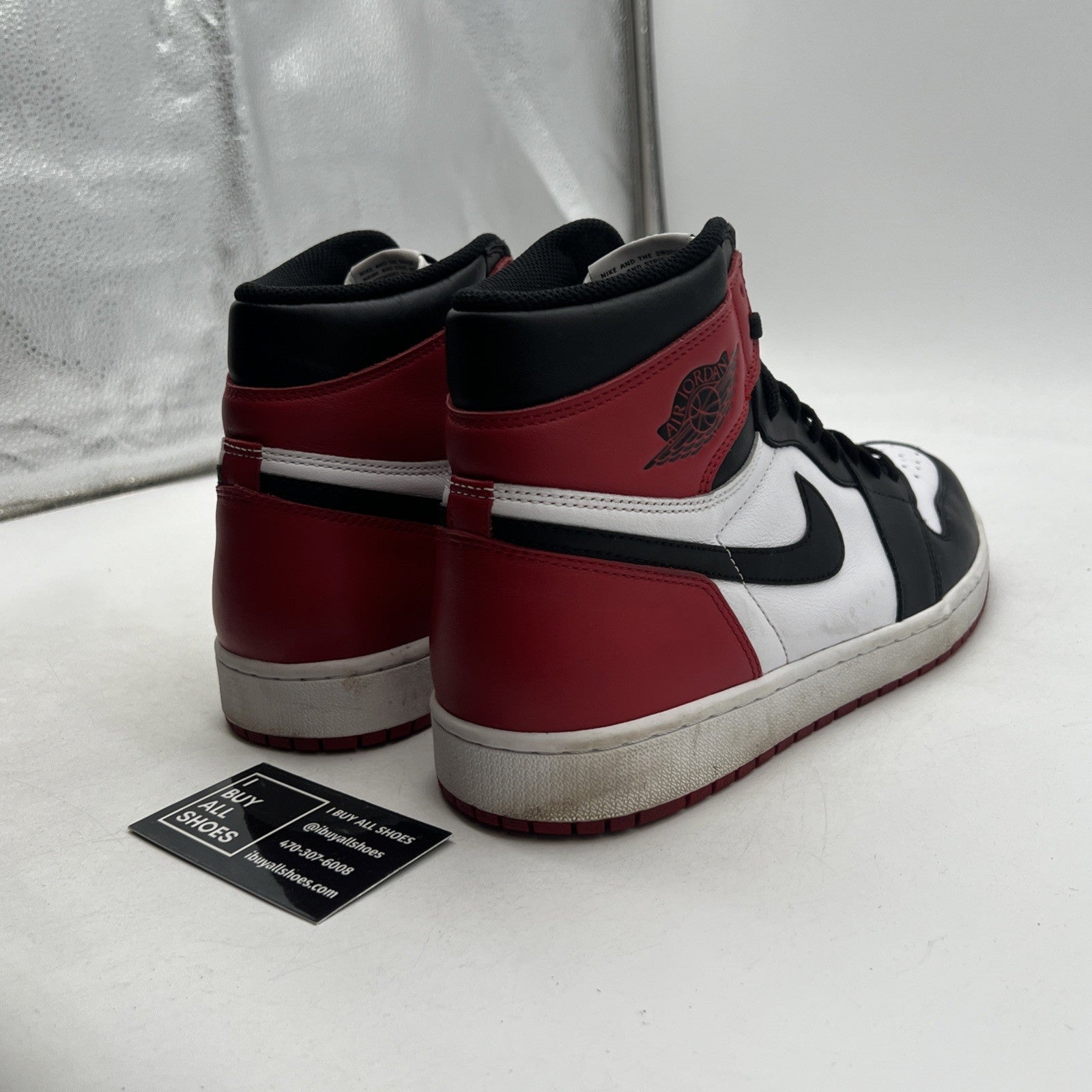 Size 12 - Air Jordan 1 Retro High OG Black Toe 2016 (555088-125)