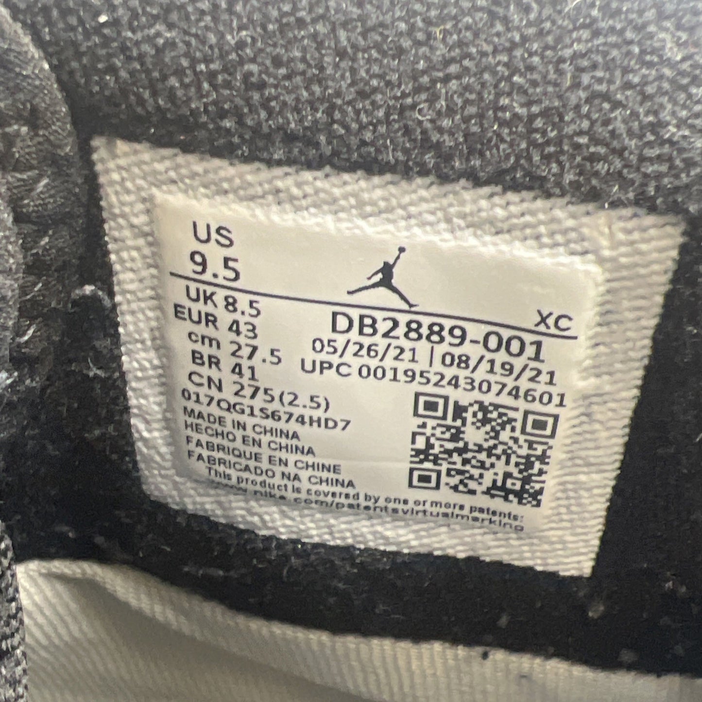 Size 9.5 - Air Jordan 1 Element GORE-TEX High Black Particle Grey (DB2889-001)
