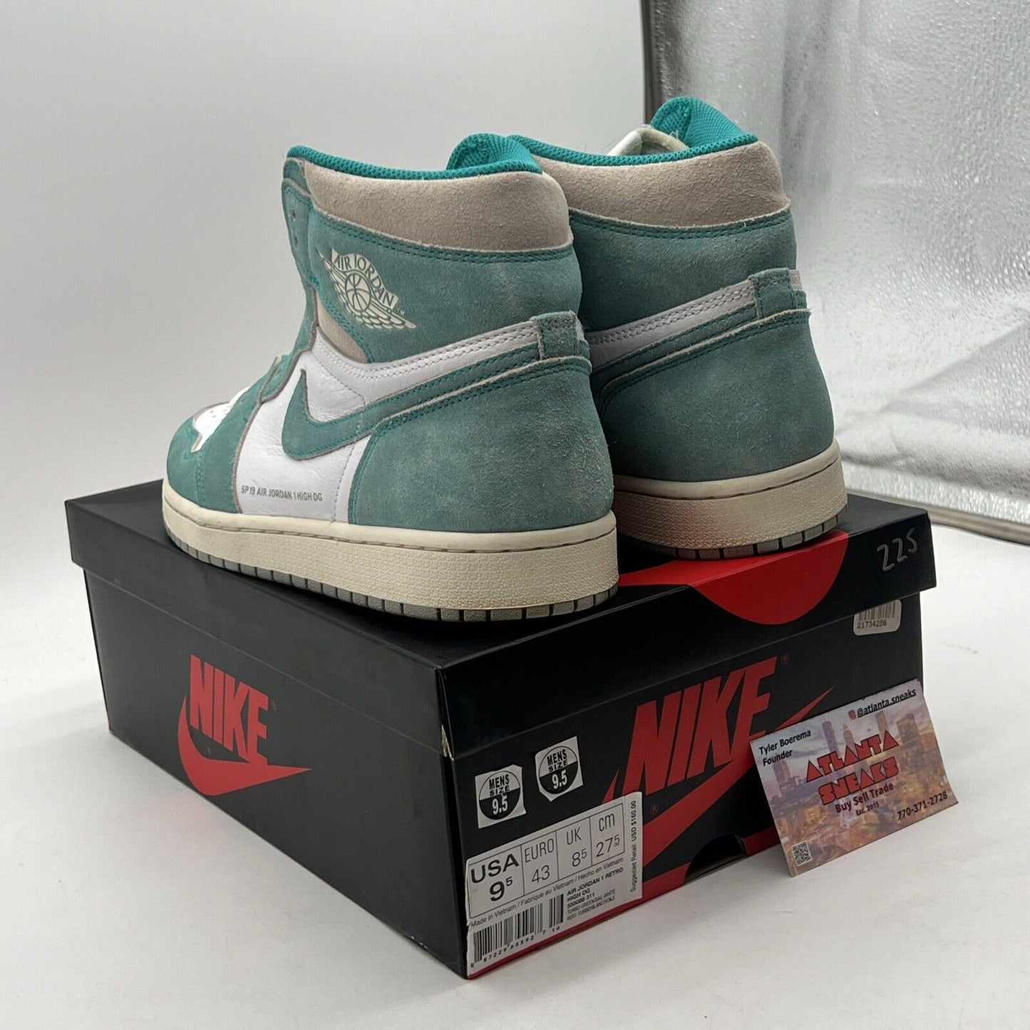 Size 9.5 - Jordan 1 Retro OG High Turbo Green White Leather Suede (555088-311)