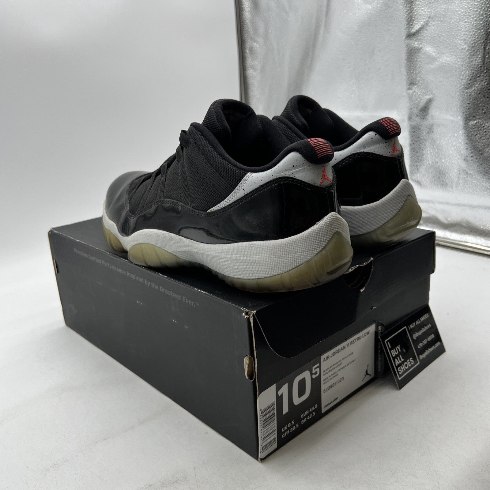 Size 10.5 - Air Jordan 11 Retro Low Infrared 23 (528895-023)