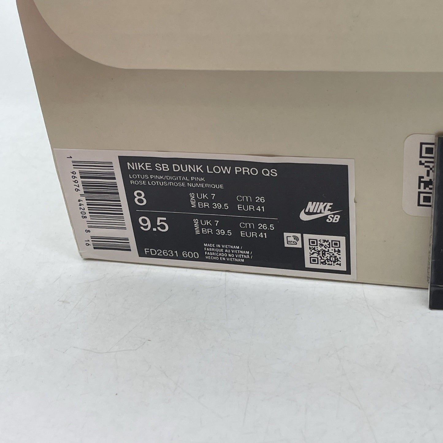 Size 8 - Nike The Powerpuff Girls x Dunk Pro SB QS Low Blossom (FD2631-600)