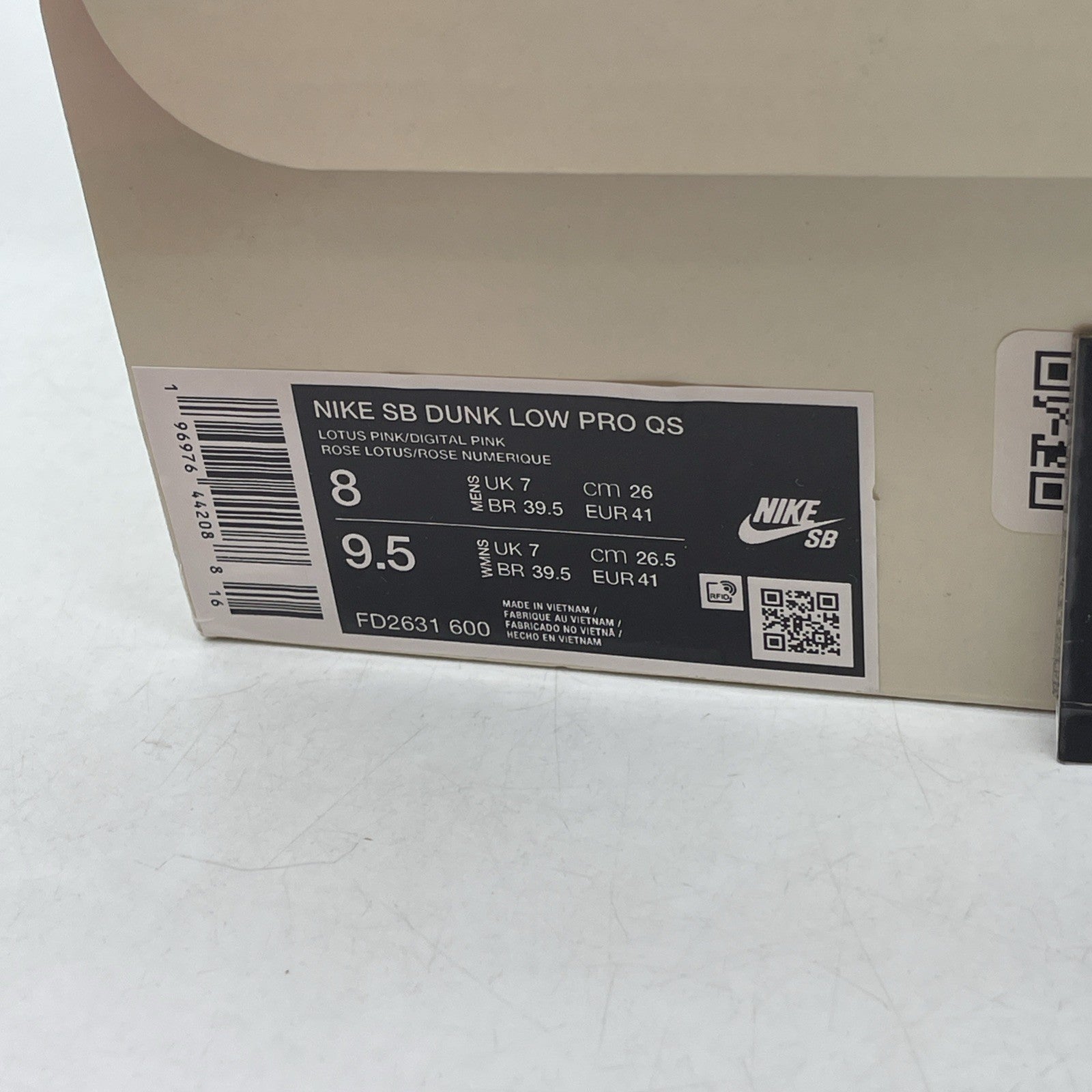 Size 8 - Nike The Powerpuff Girls x Dunk Pro SB QS Low Blossom (FD2631-600)