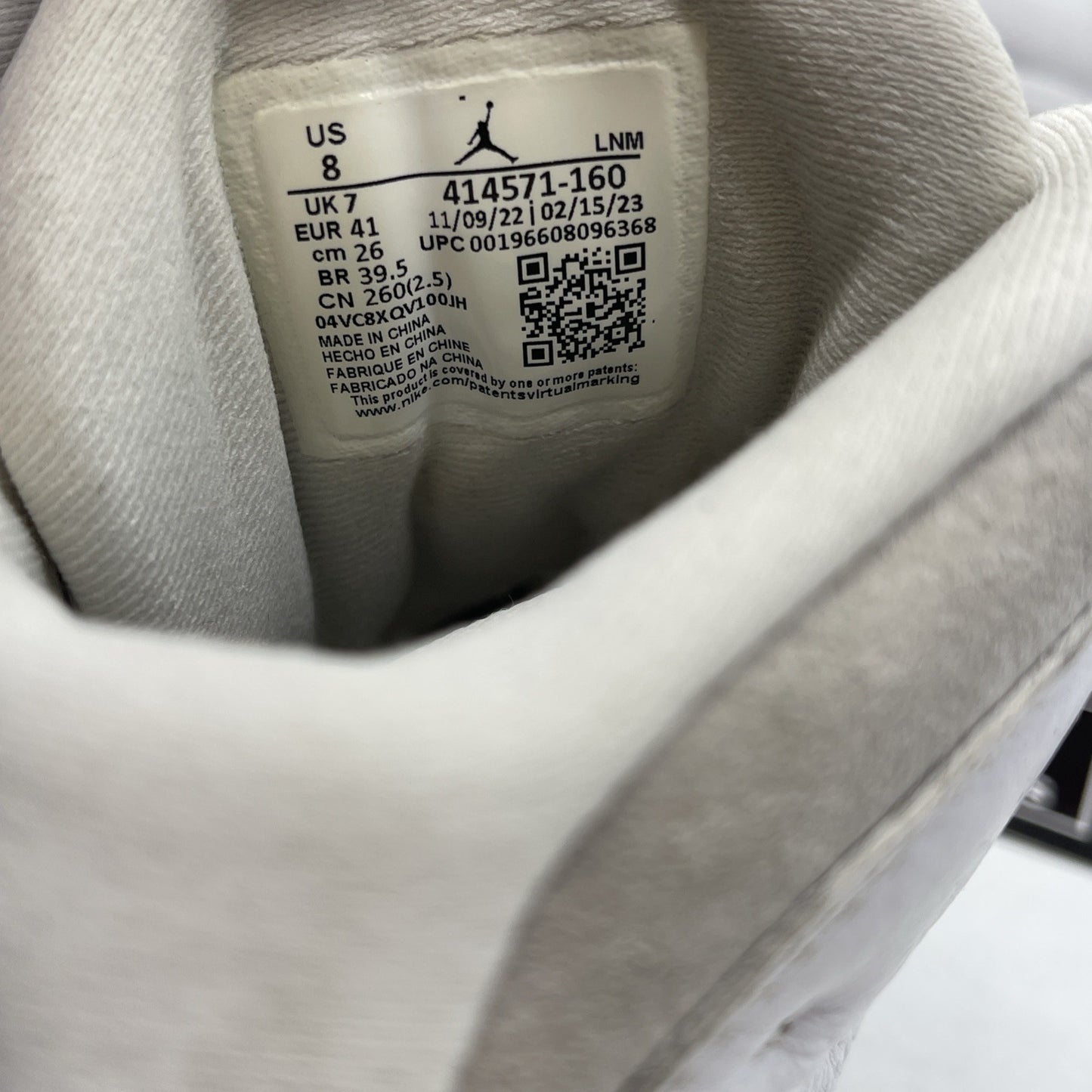Size 8 - Air Jordan 13 Retro White Wolf Grey Suede Leather (414571-160)