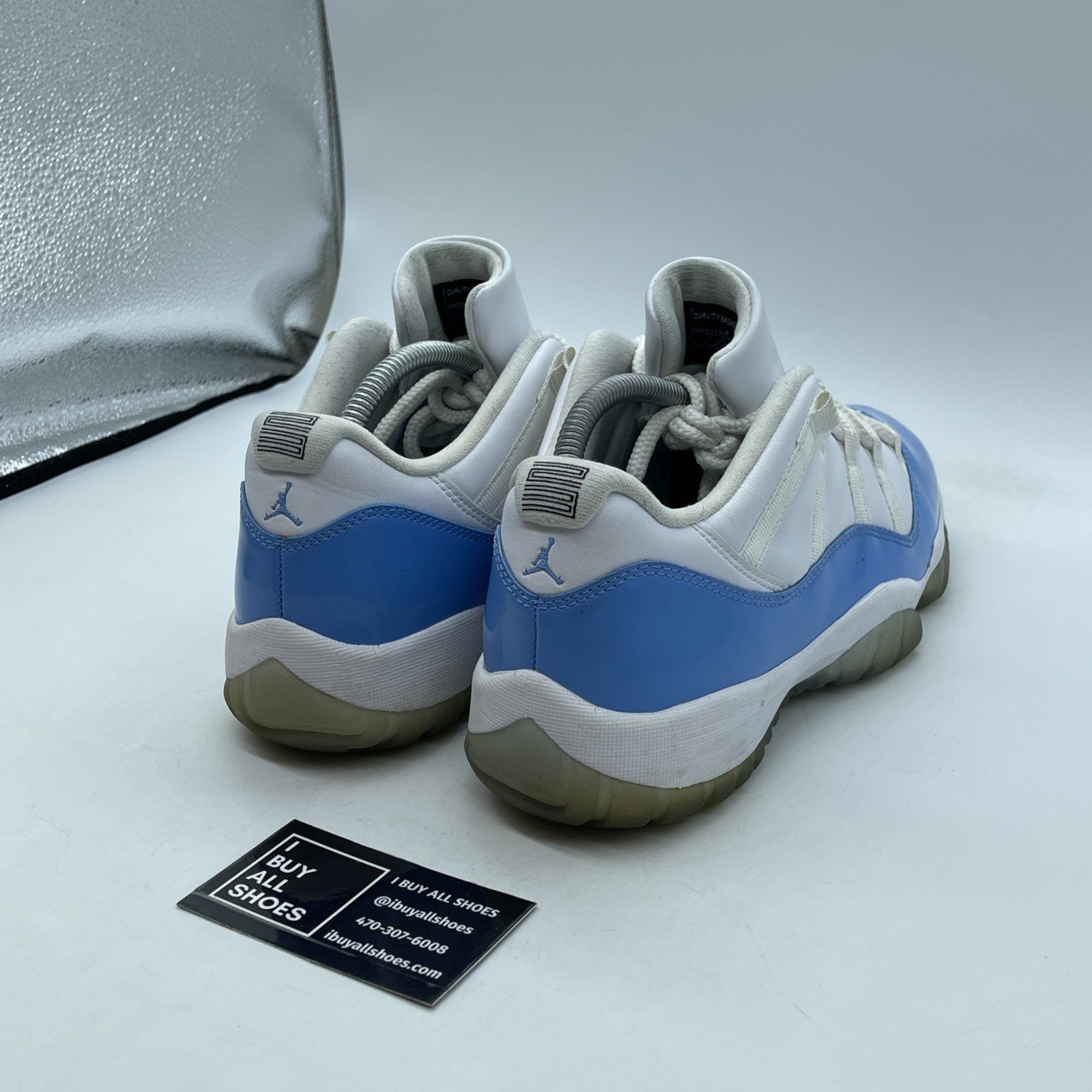 Size 9.5 - Jordan 11 Retro Low UNC 2017 Blue White (528895-106)