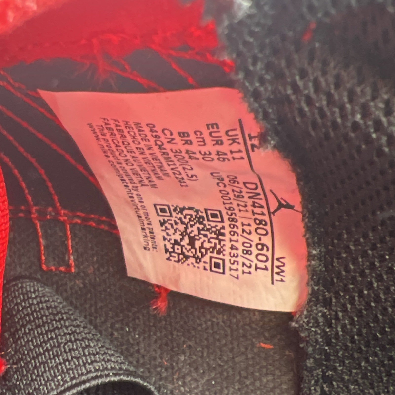 Size 12 - Air Jordan 11 CMFT Low University Red (DN4180-601)