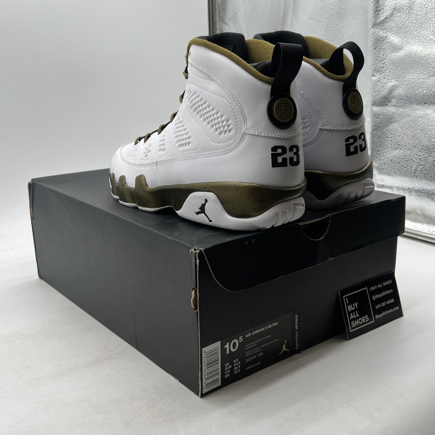 Size 10.5 - Air Jordan 9 Retro Statue (302370-109)