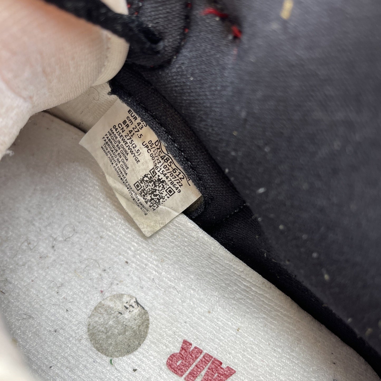 Size 9.5 - Jordan 1 Retro High OG Chicago Reimagined Lost & Found (DZ5485-612)