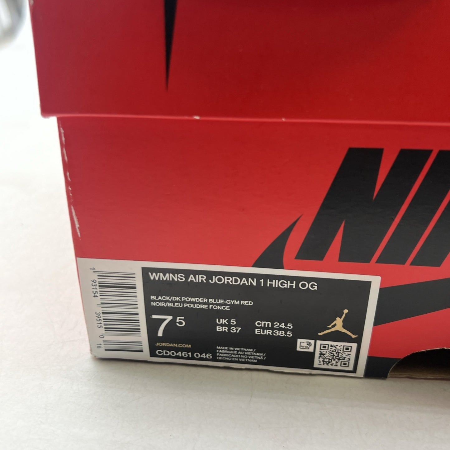 Size 7.5 - Air Jordan 1 High OG UNC To Chicago 2020 (CD0461-046)