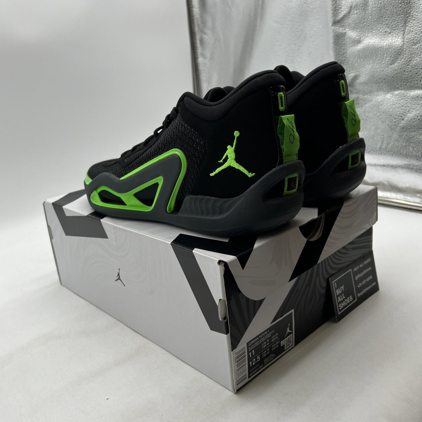 Size 11 - Jordan Tatum 1 Green Strike (DZ3324-003)