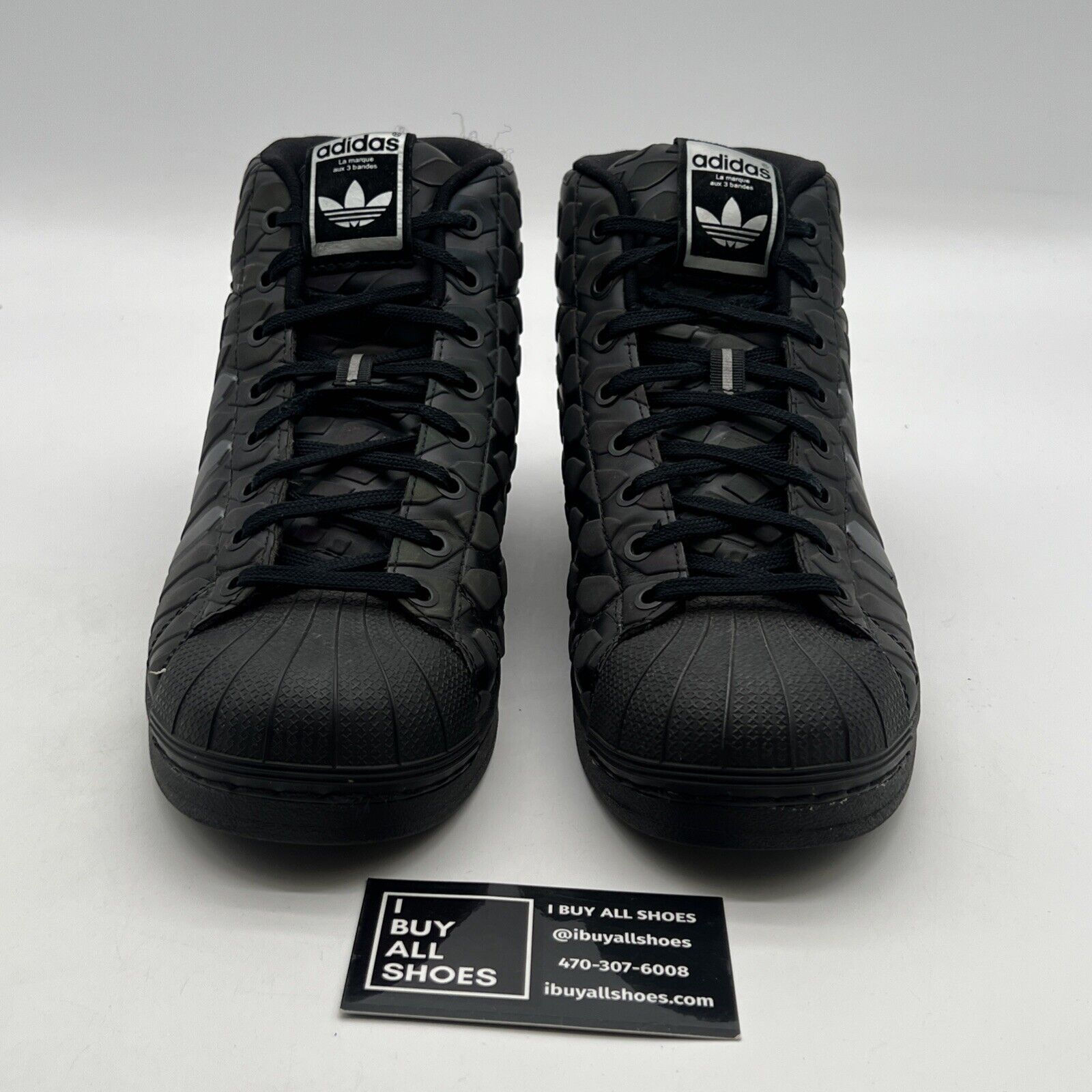 Size 10 - adidas Pro Model Xeno (Q16534)