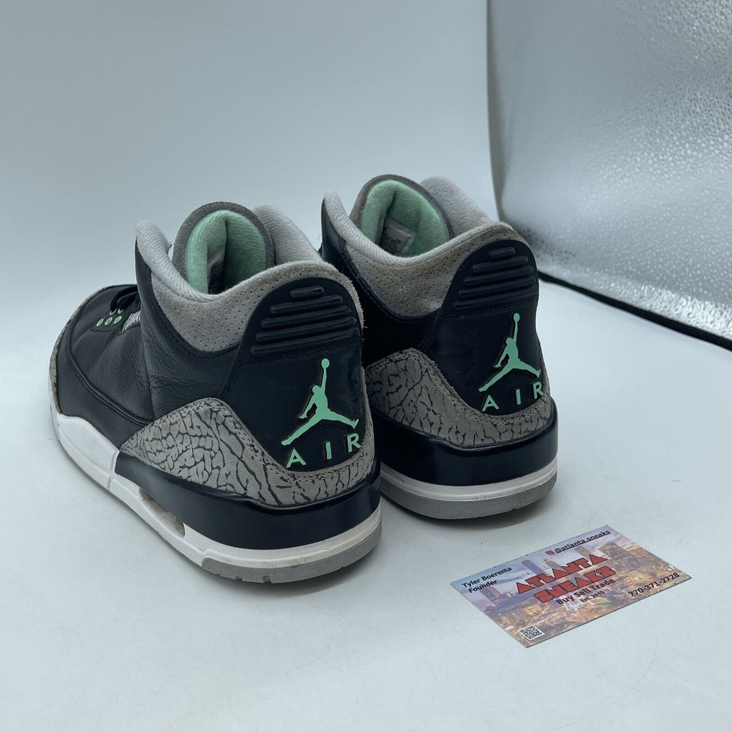 Size 10.5 - Air Jordan 3 Retro Green Glow Suede Black Leather (CT8532-031)