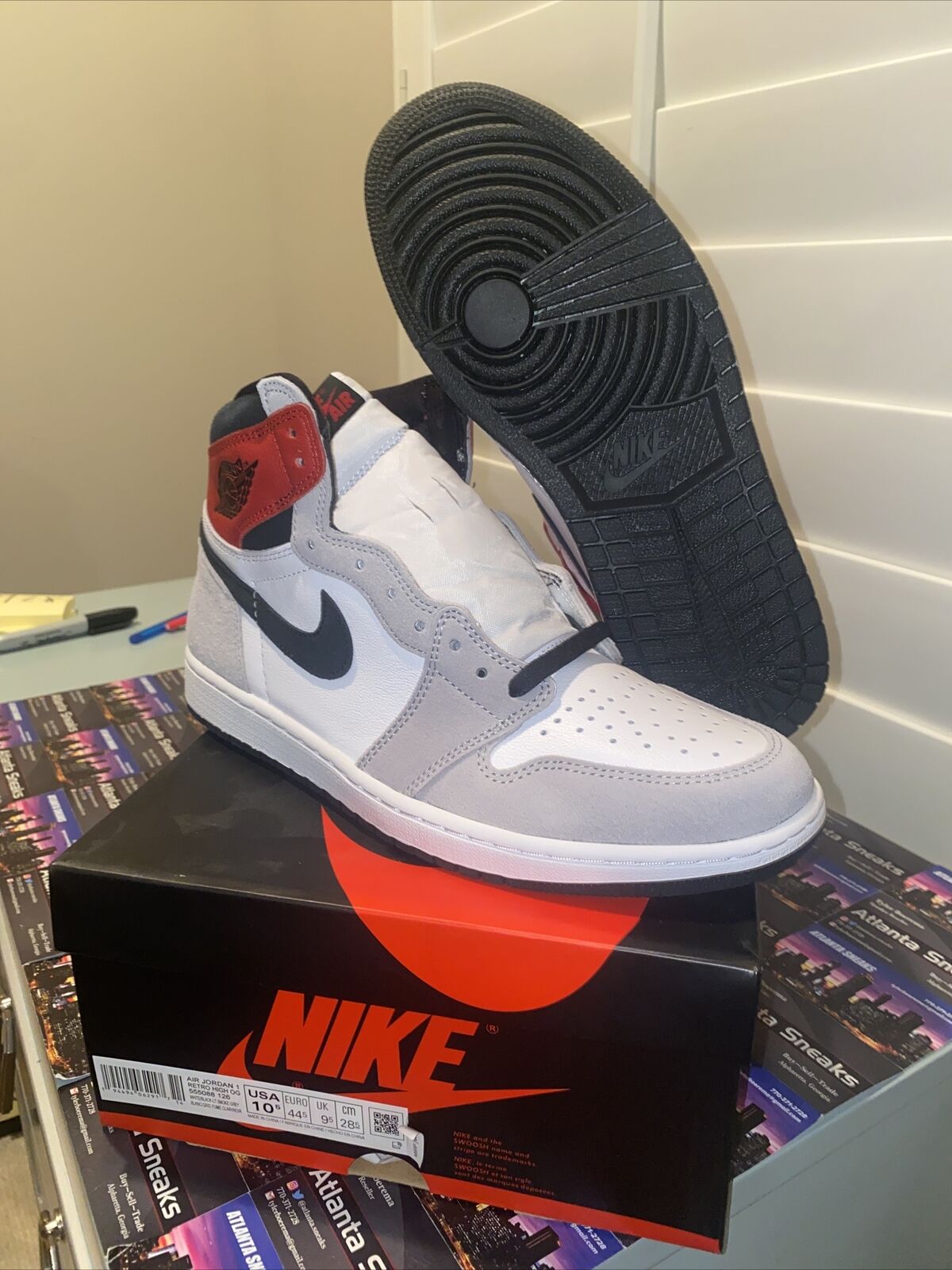 Size 10.5 - Jordan 1 Retro High OG Smoke Grey 2020 - Verified Authentic by eBay