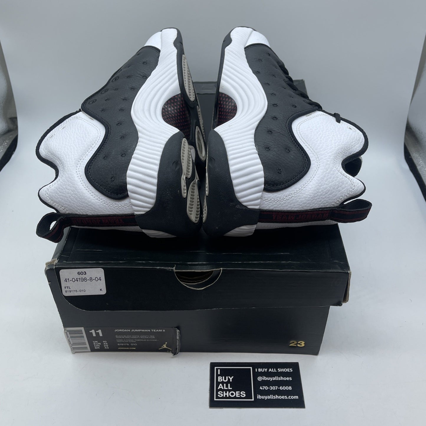 Size 11 - Jordan Jumpman Team 2 White Black Leather (819175-010)