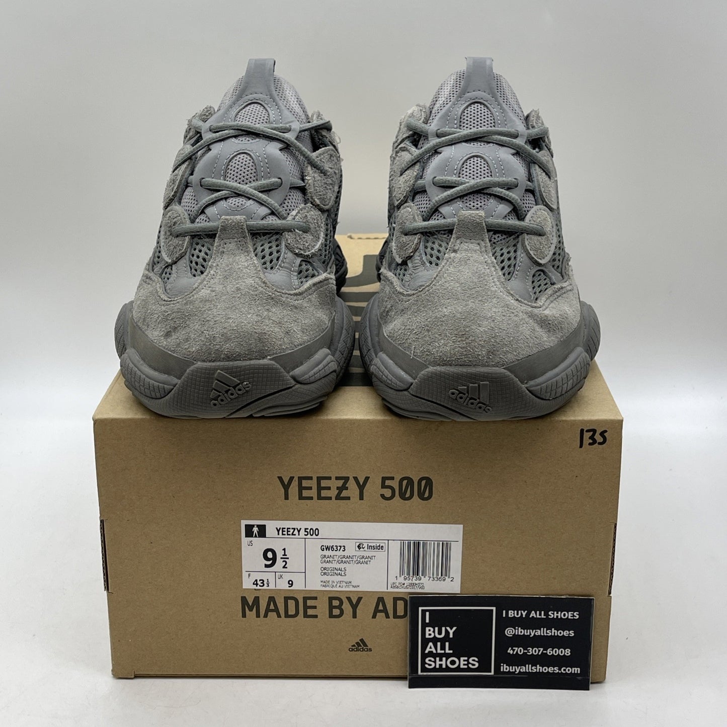 Size 9.5 - adidas Yeezy 500 Granite 2022 Grey Suede Leather (GW6373)