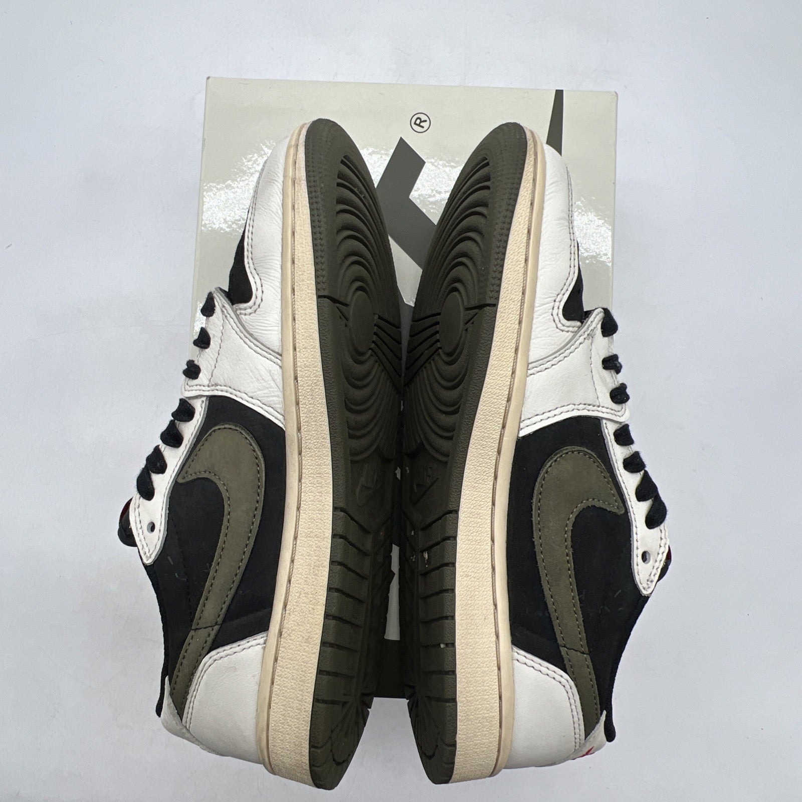 Size 7.5 - Air Jordan 1 Retro OG x Travis Scott Low Olive W (DZ4137-106)