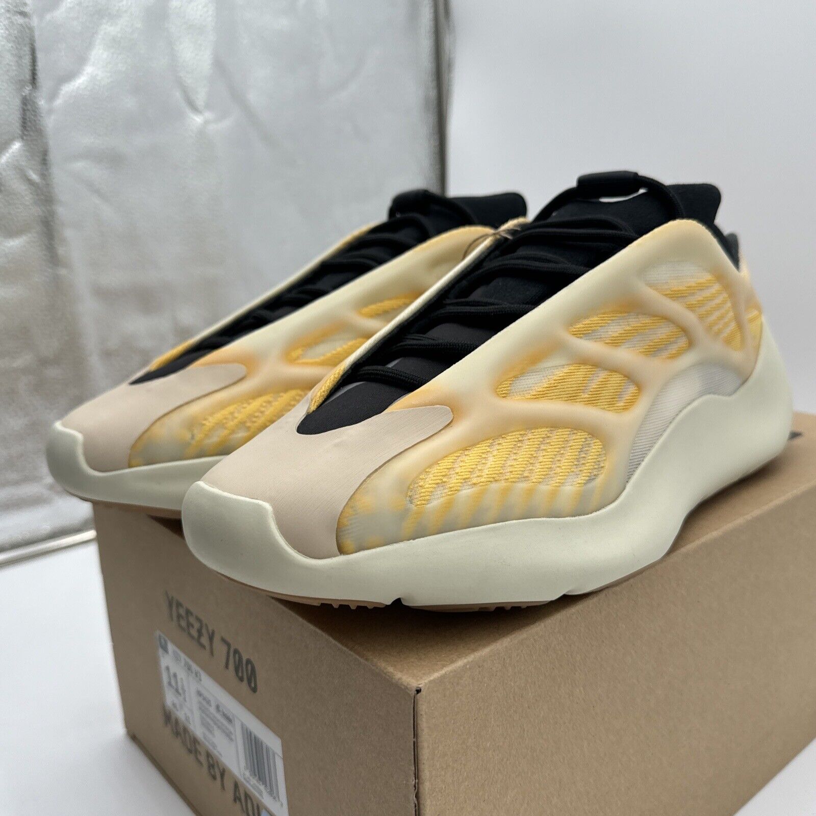 Size 11.5 - adidas Yeezy 700 V3 Mono Safflower Yellow Black Cream Comfy Boost OG