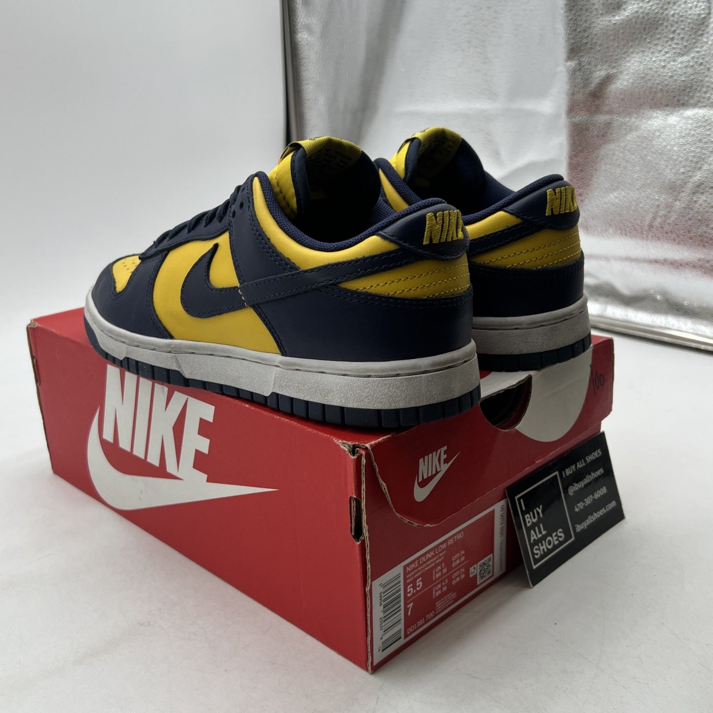Size 5.5 - Nike Dunk Low Michigan 2021 (DD1391-700)