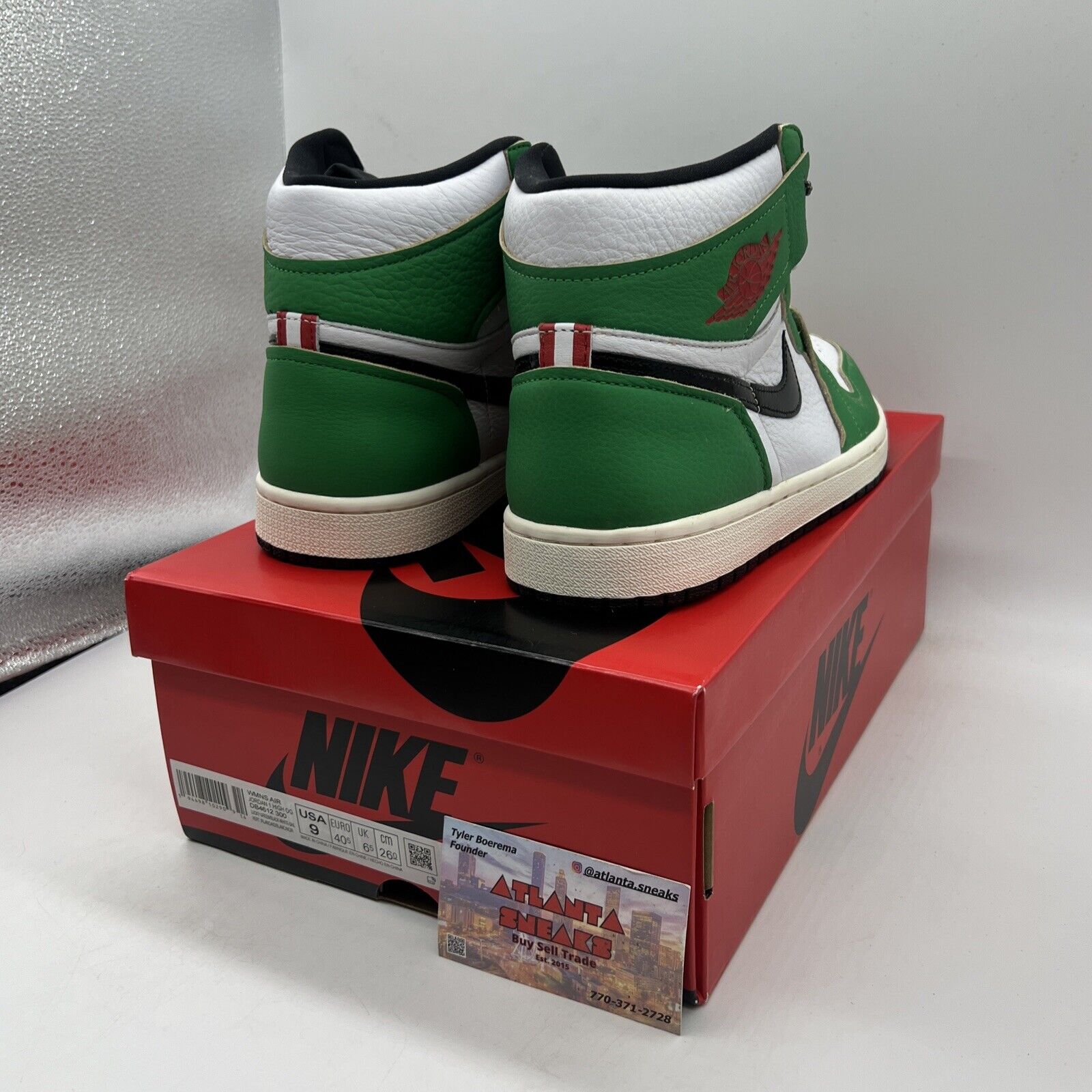 Size 9 - Air Jordan 1 Retro OG Lucky Green W Brand New Og All DS Black White